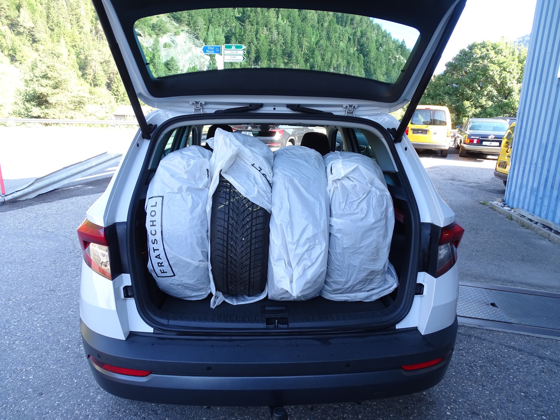 SKODA Karoq 2.0 TDI CR Ambition 4x4-image-12