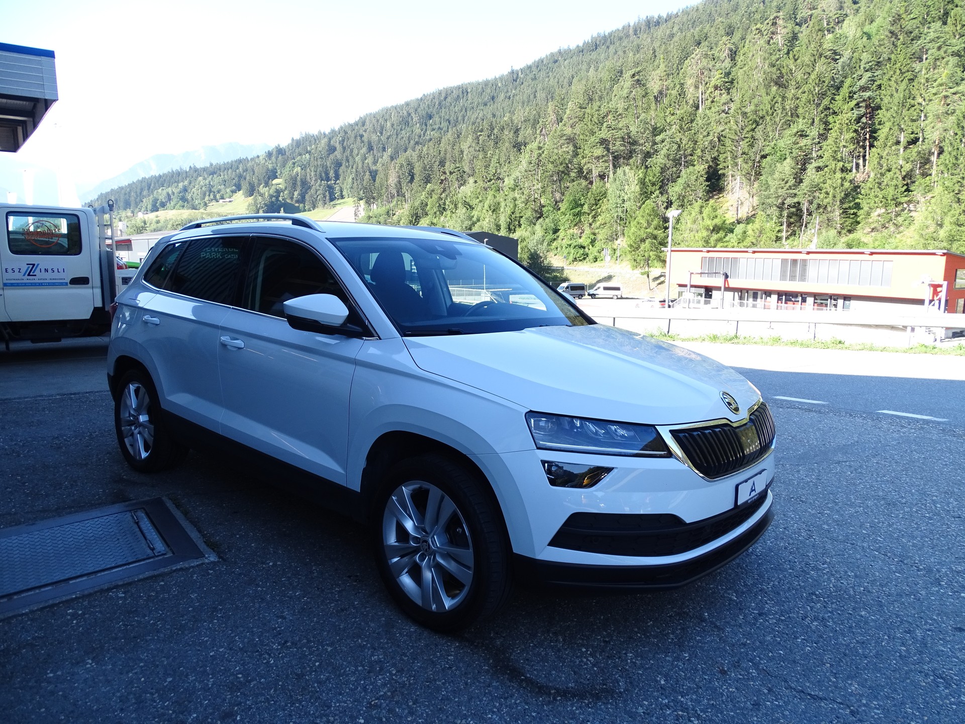 SKODA Karoq 2.0 TDI CR Ambition 4x4-image-7