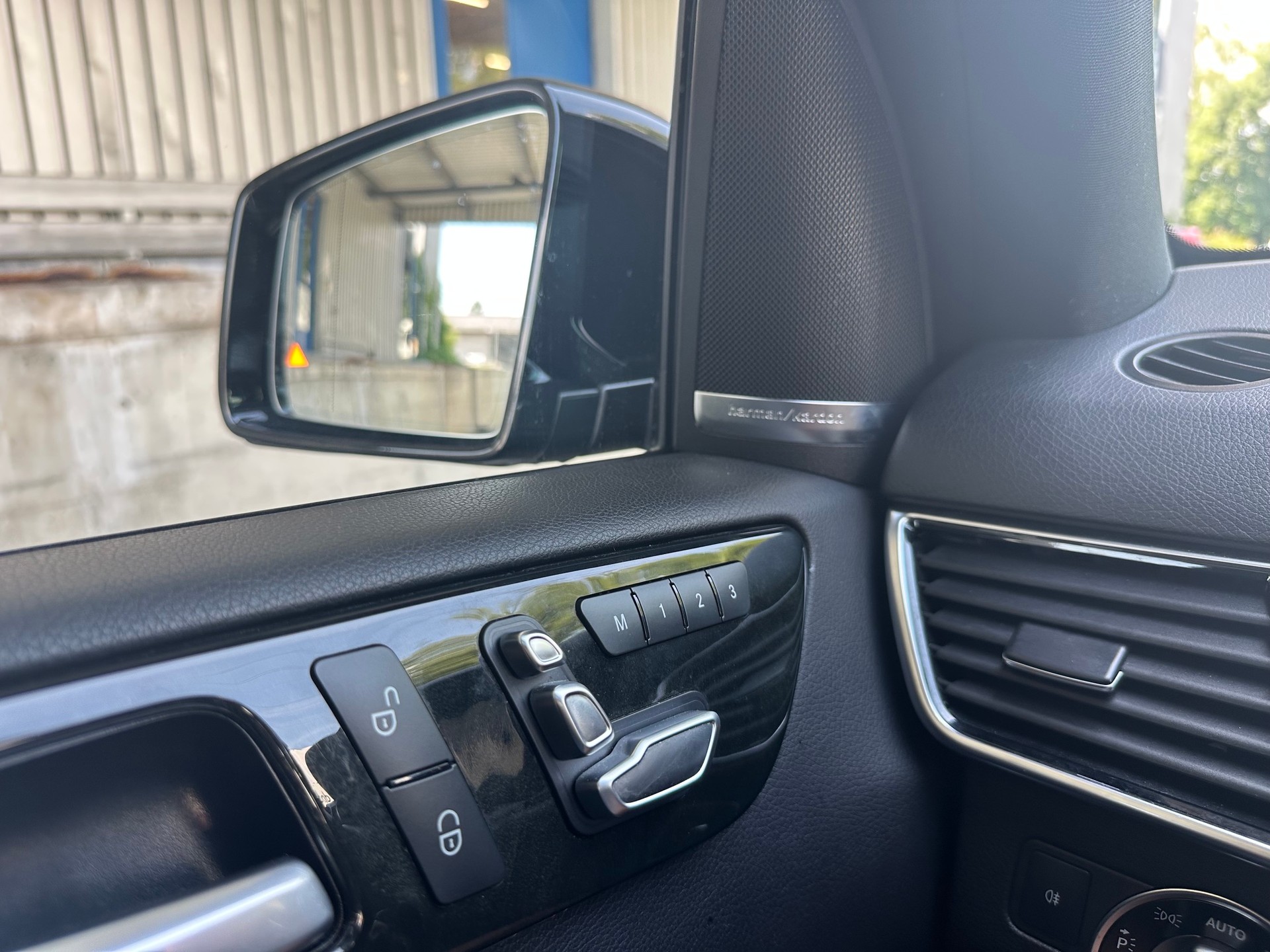MERCEDES-BENZ GLE 350 d Executive 4Matic 9G-Tronic-image-14