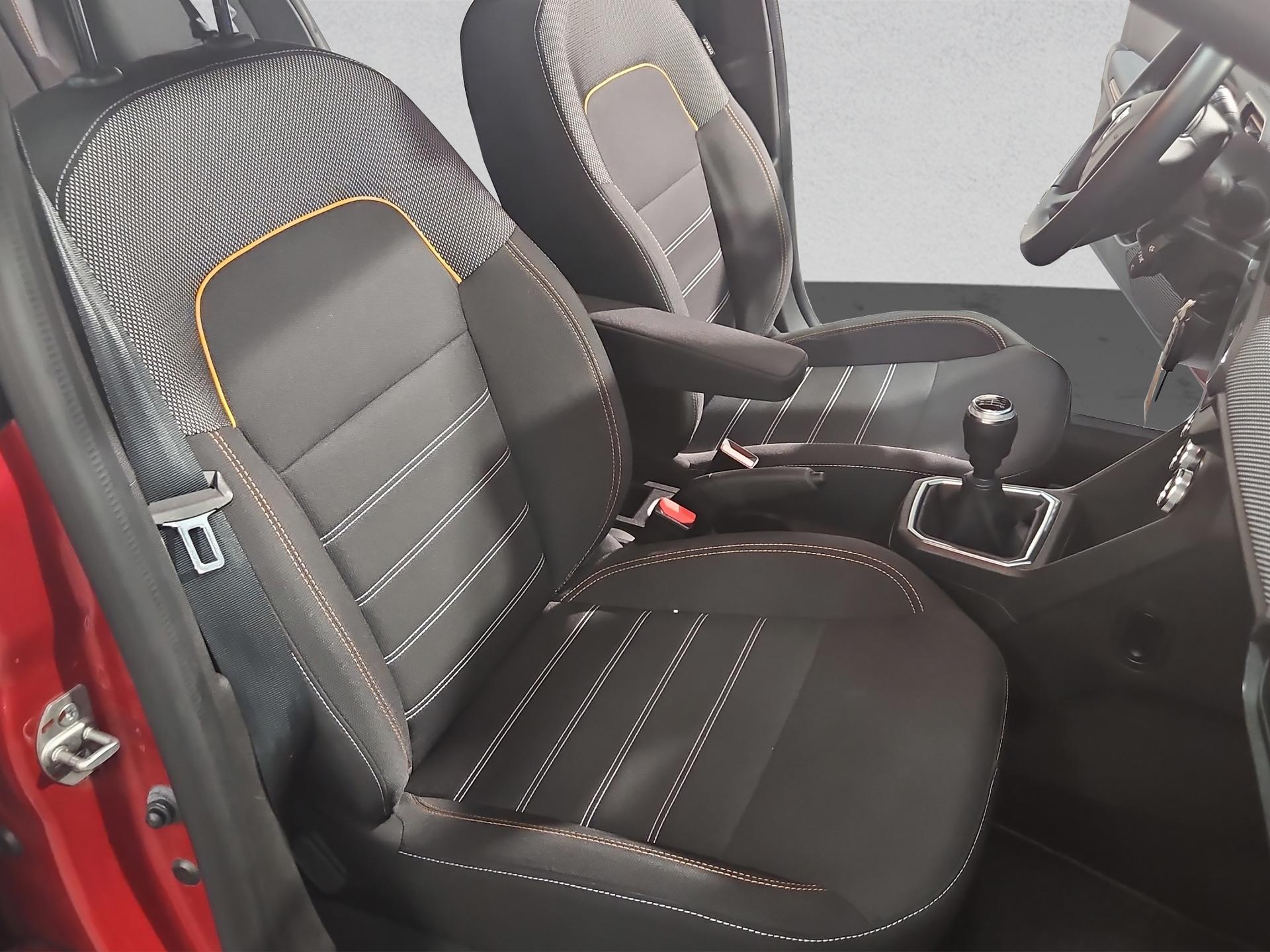 DACIA Sandero Stepway TCe 90 Comfort-image-16