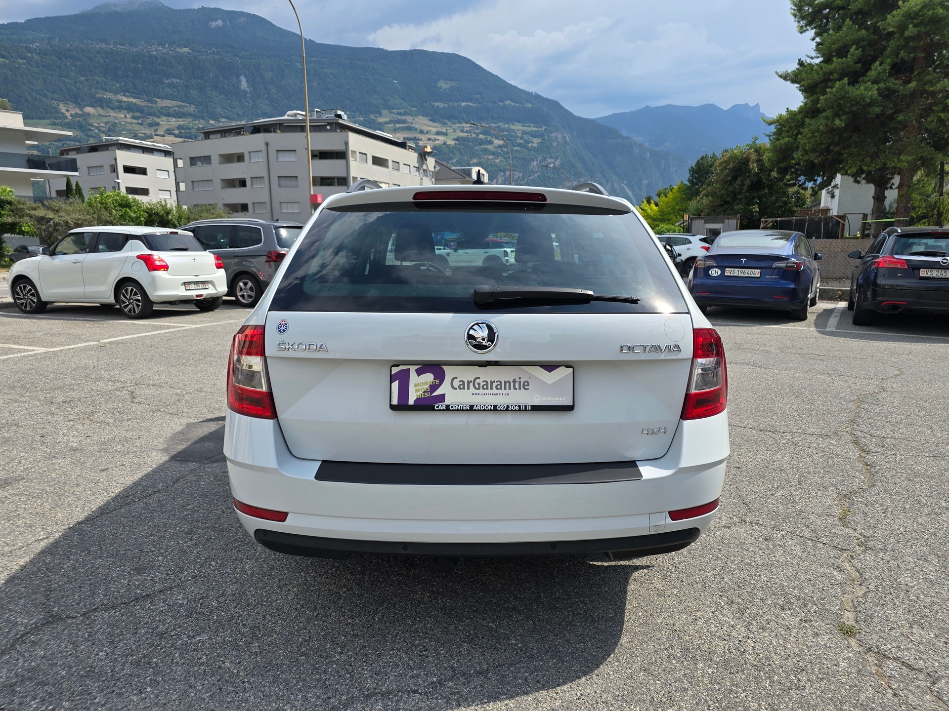 SKODA Octavia Combi 2.0 TSI Soleil 4x4 DSG-image-4