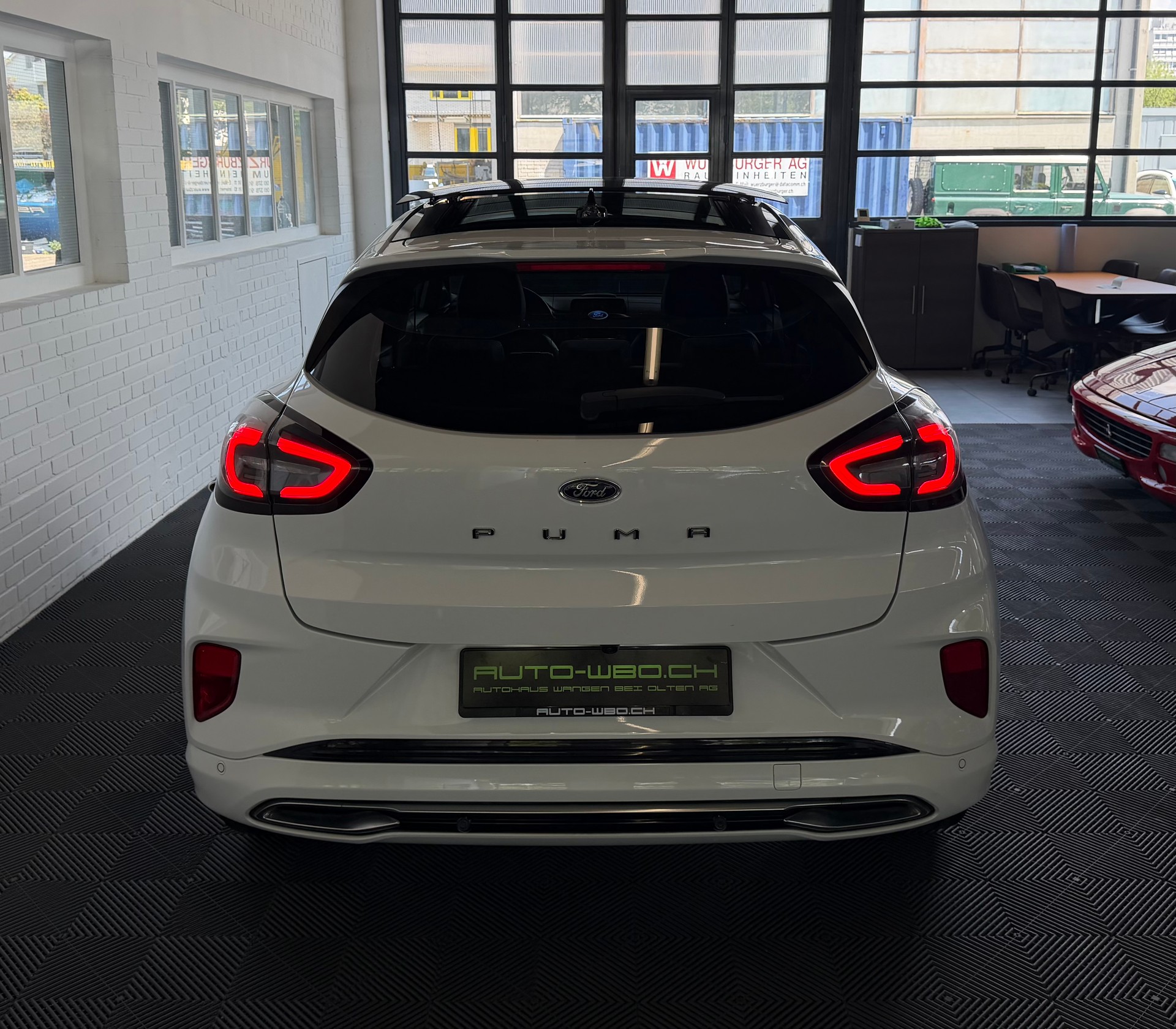 FORD Puma 1.0 SCTi ST-Line Vignale Automat-image-2
