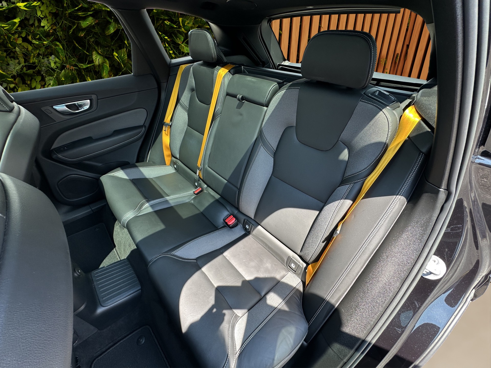 VOLVO XC60 2.0 T8 TE Polestar eAWD-image-13