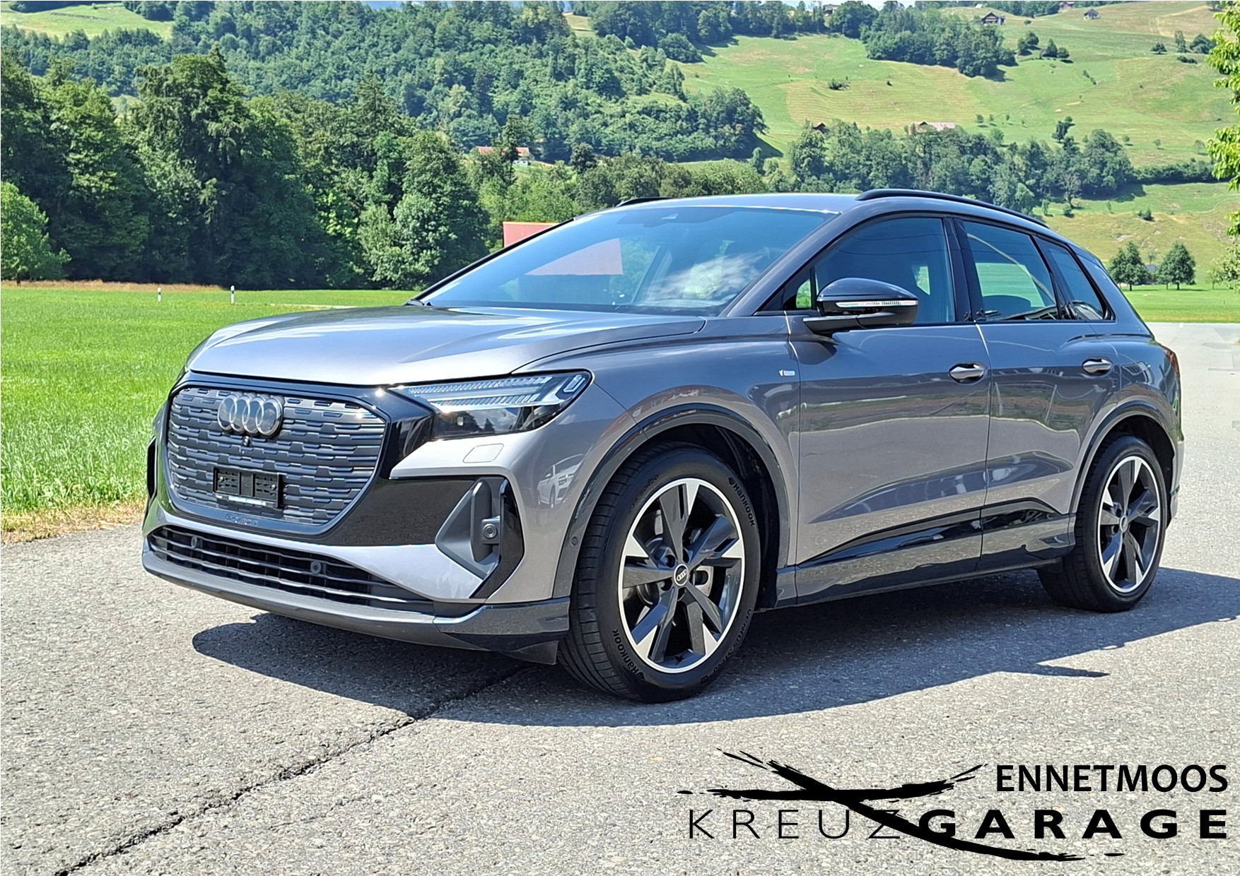AUDI Q4 e-tron 45 Edition Swiss Ski quattro *inkl. Winterkomplettrad + Garantie*-image-0