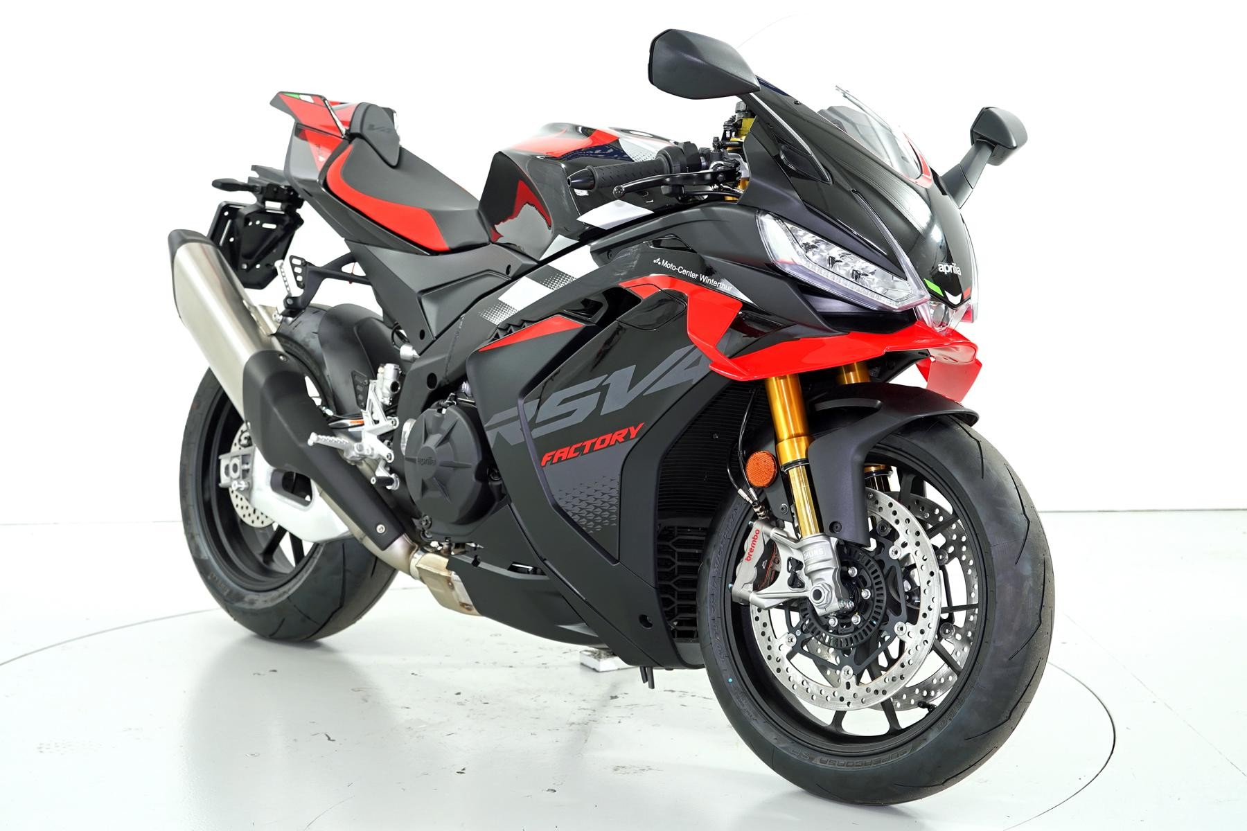 APRILIA RSV4 1100 Factory E5+ ABS-showroom-element-1