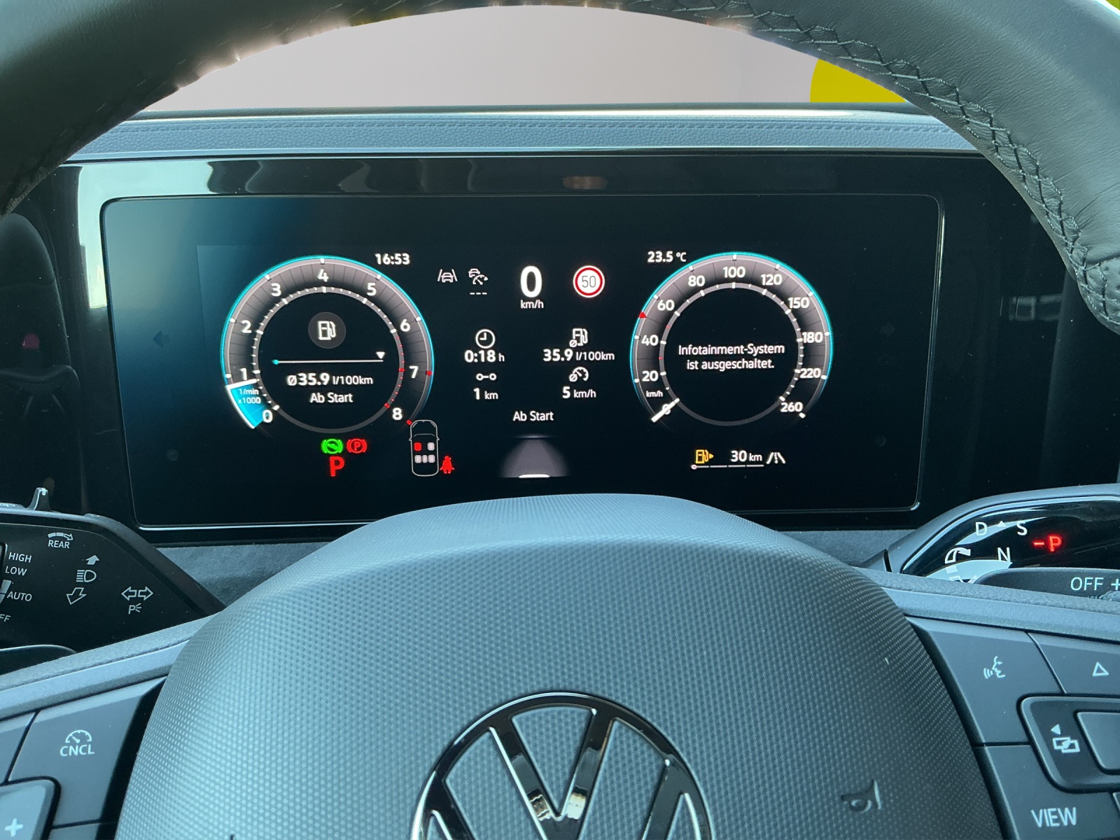 VW Tiguan 2.0 TSI DSG R-Line Plus 4Motion-image-6