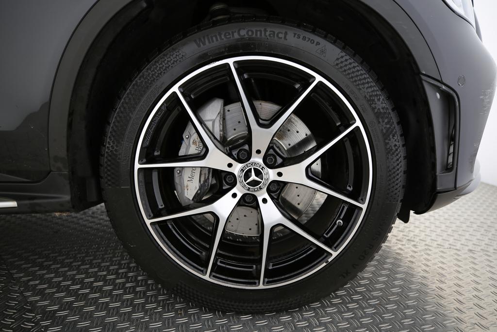 MERCEDES-BENZ GLC 200 AMG Line 4m-image-14