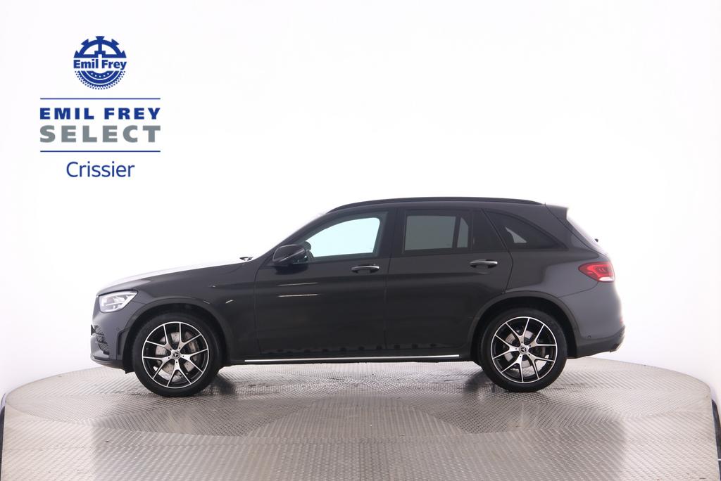 MERCEDES-BENZ GLC 200 AMG Line 4m-image-2