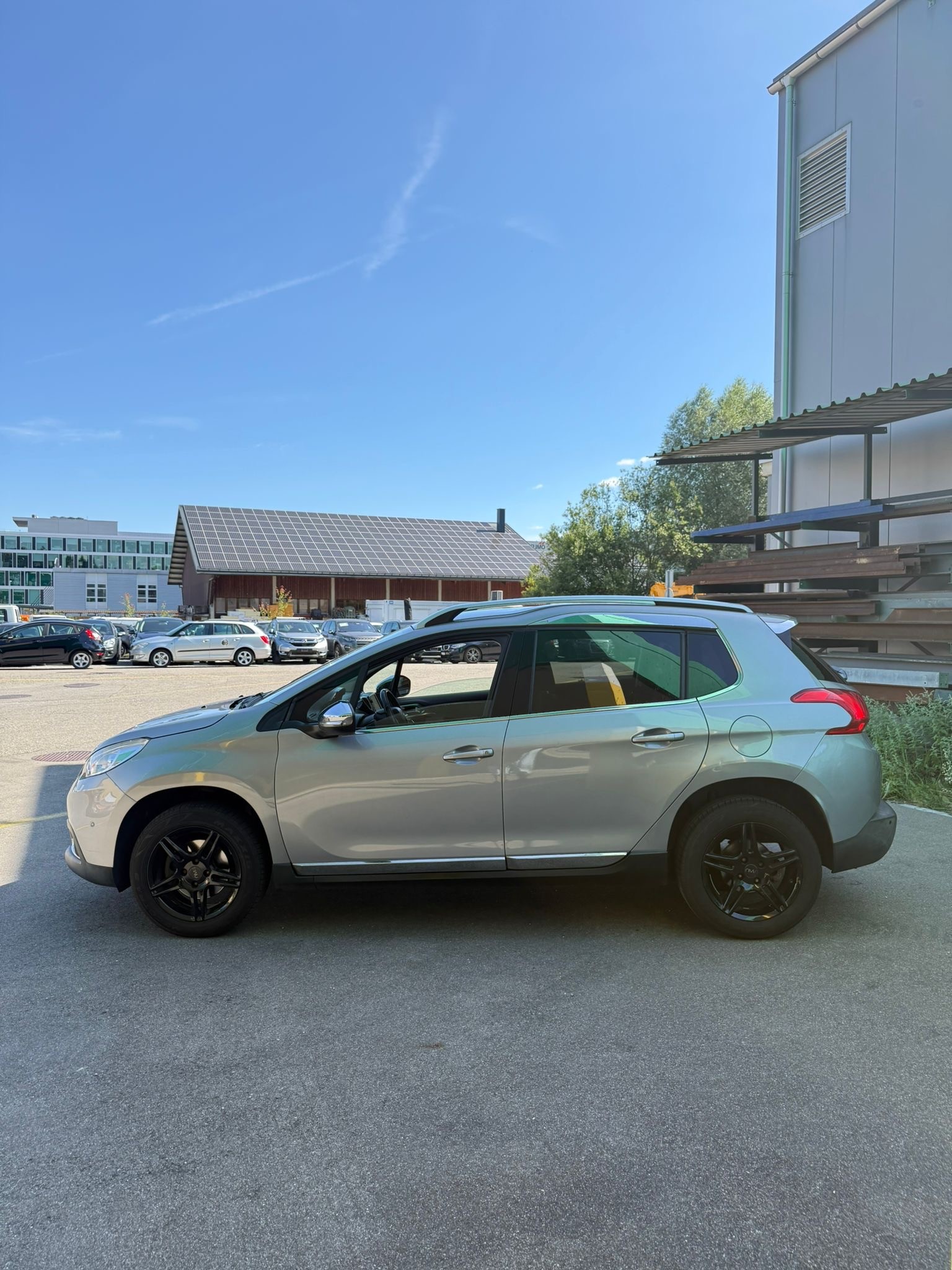 PEUGEOT 2008 1.2 PureTech Féline-image-3
