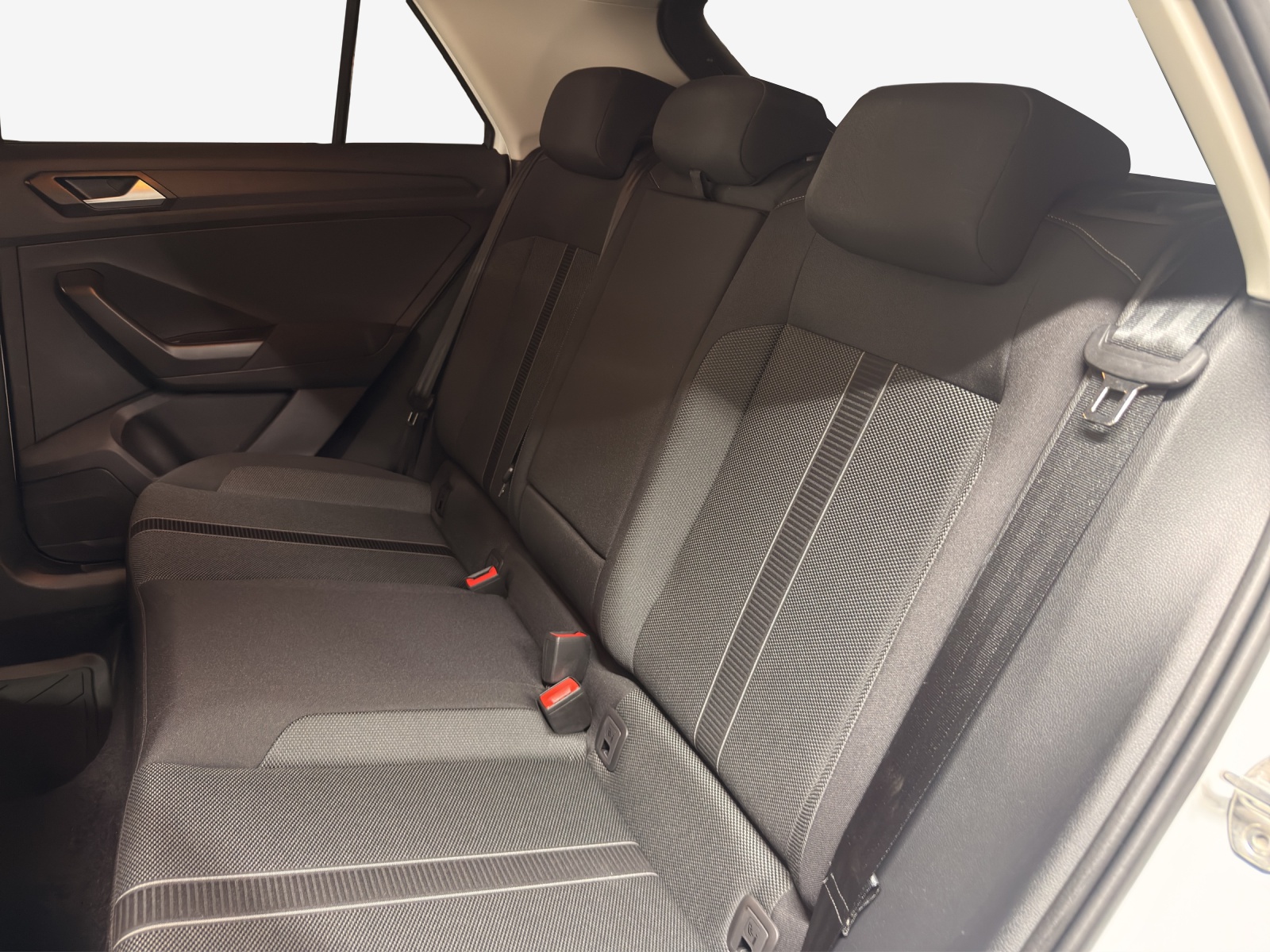 VW T-Roc 1.5 TSI EVO Life DSG-image-11