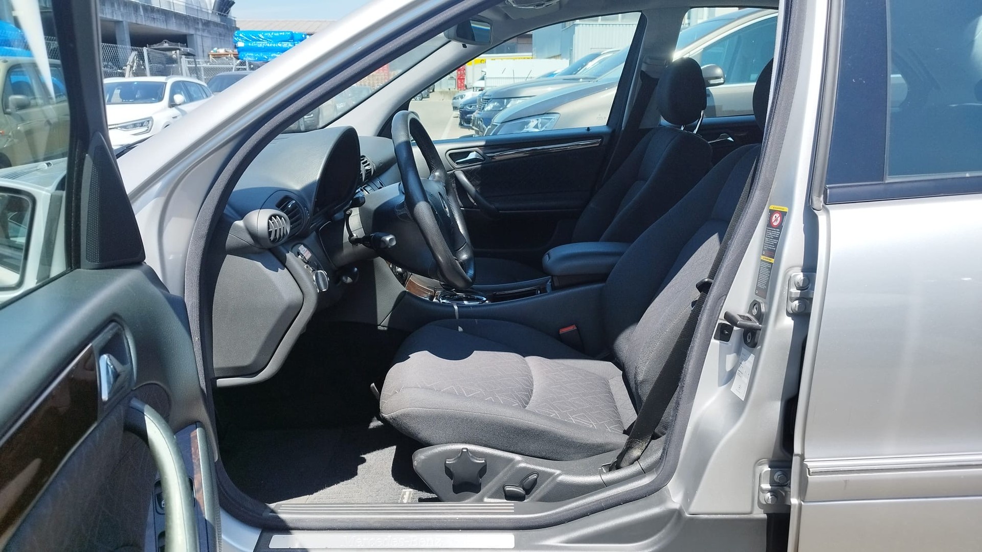 MERCEDES-BENZ C 200 Kompressor Elégance-image-5