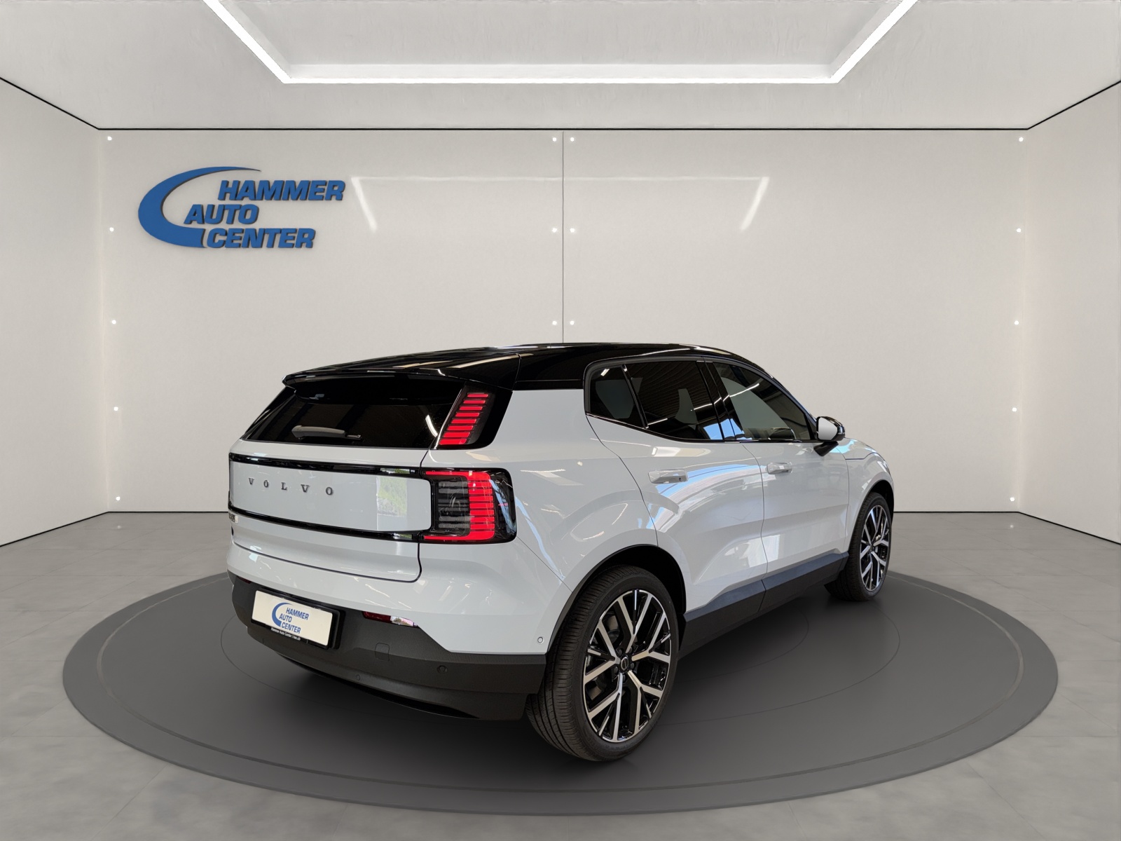 VOLVO EX30 P8 Ultra AWD-image-4