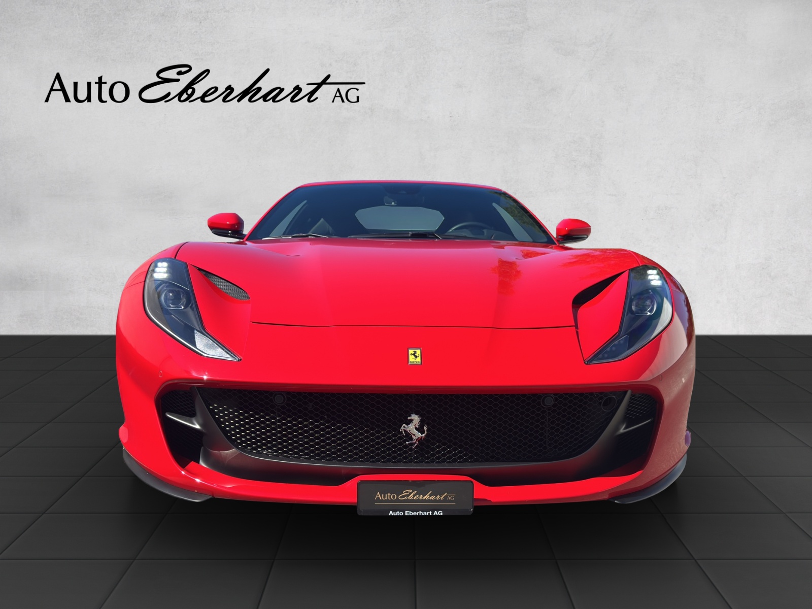 FERRARI 812 Superfast-image-3