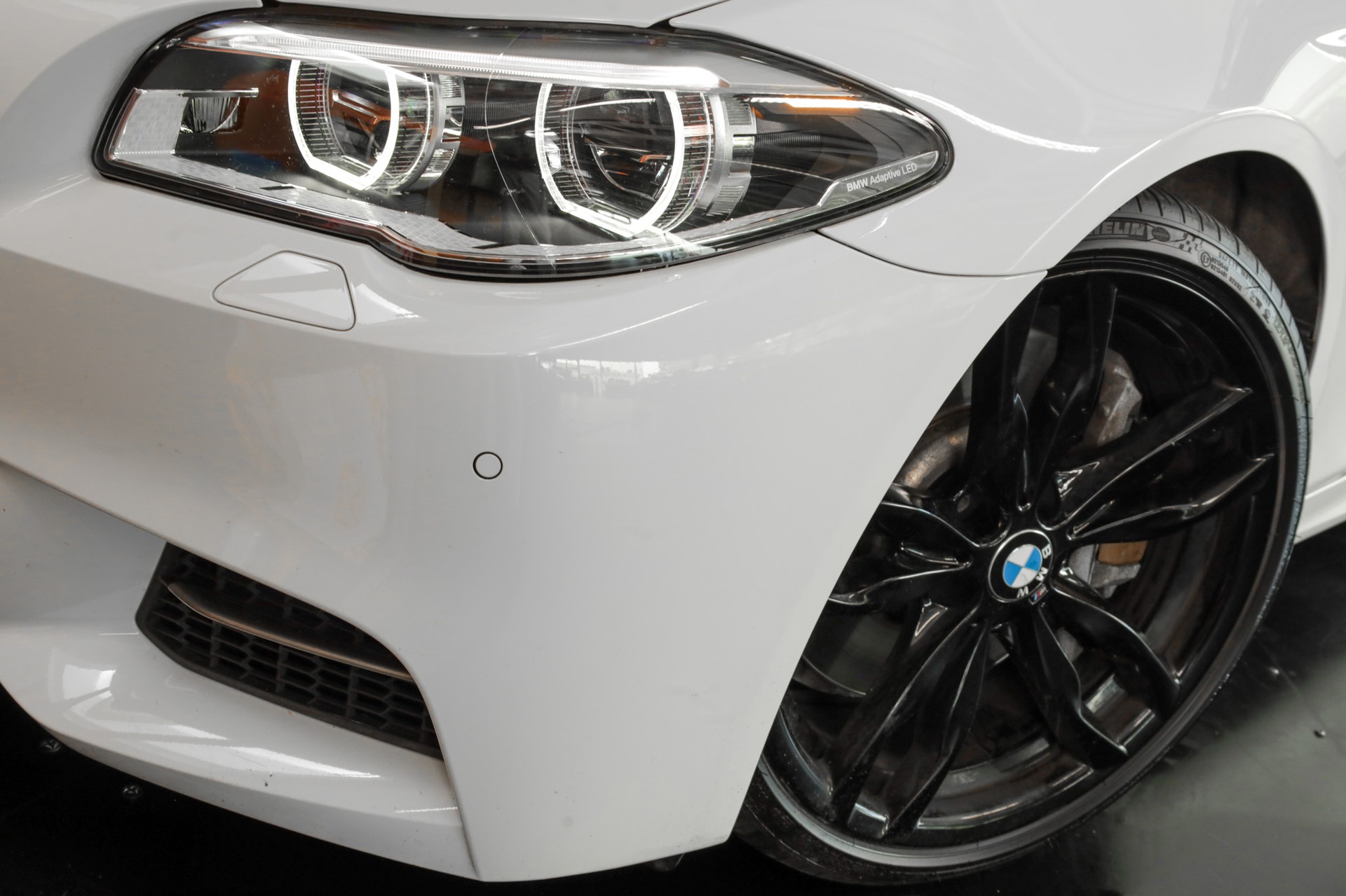 BMW M550d Touring xDrive Steptronic-image-7