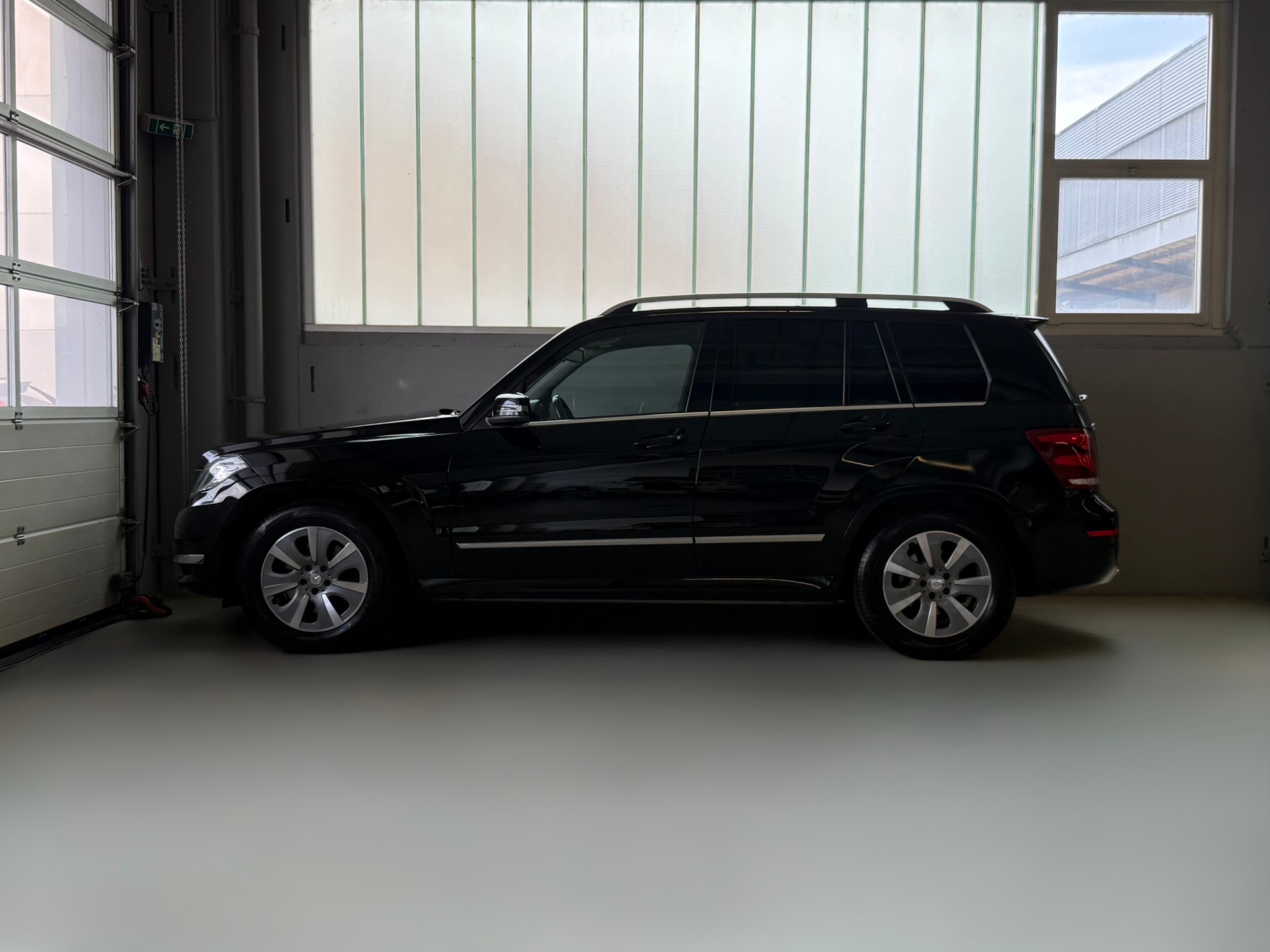 MERCEDES-BENZ GLK 250 4Matic 7G-Tronic-image-4