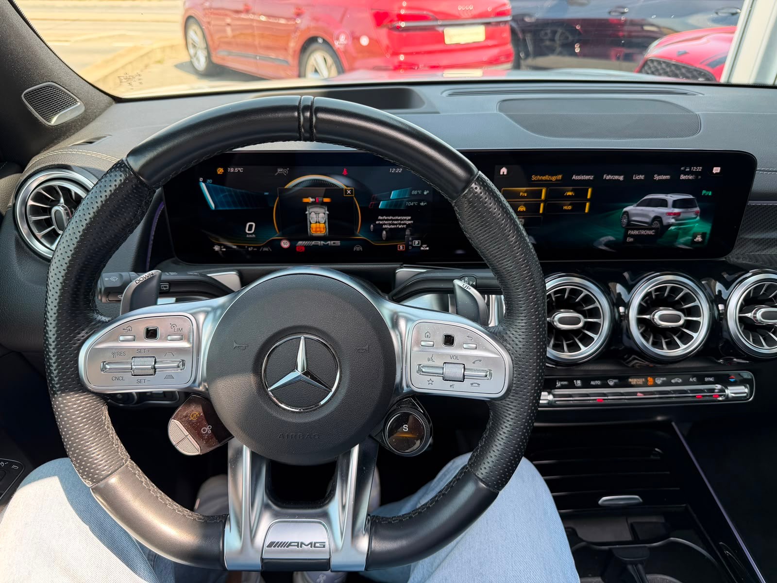 MERCEDES-BENZ GLB 35 AMG 4Matic 8G-Tronic-image-12