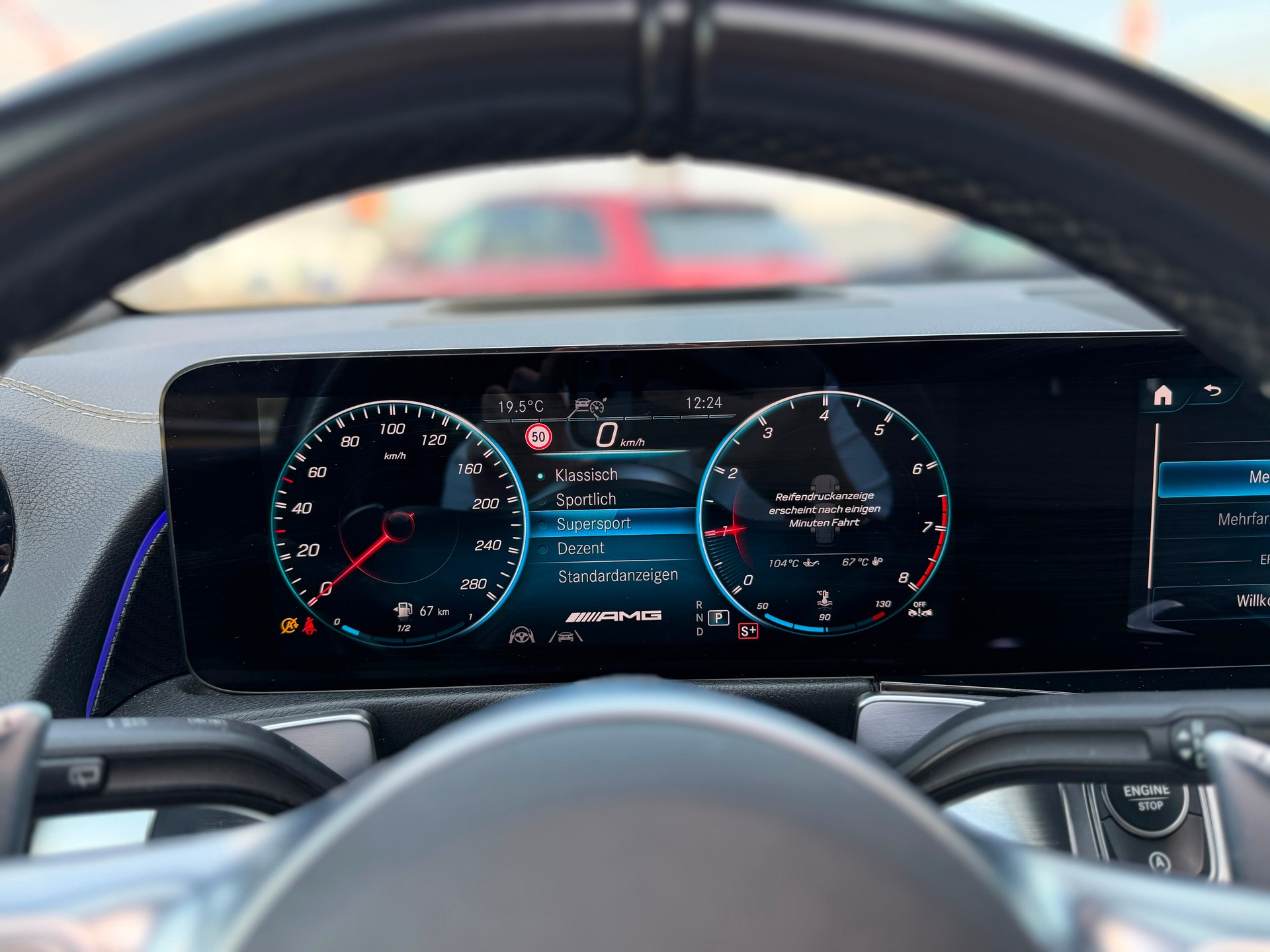 MERCEDES-BENZ GLB 35 AMG 4Matic 8G-Tronic-image-39