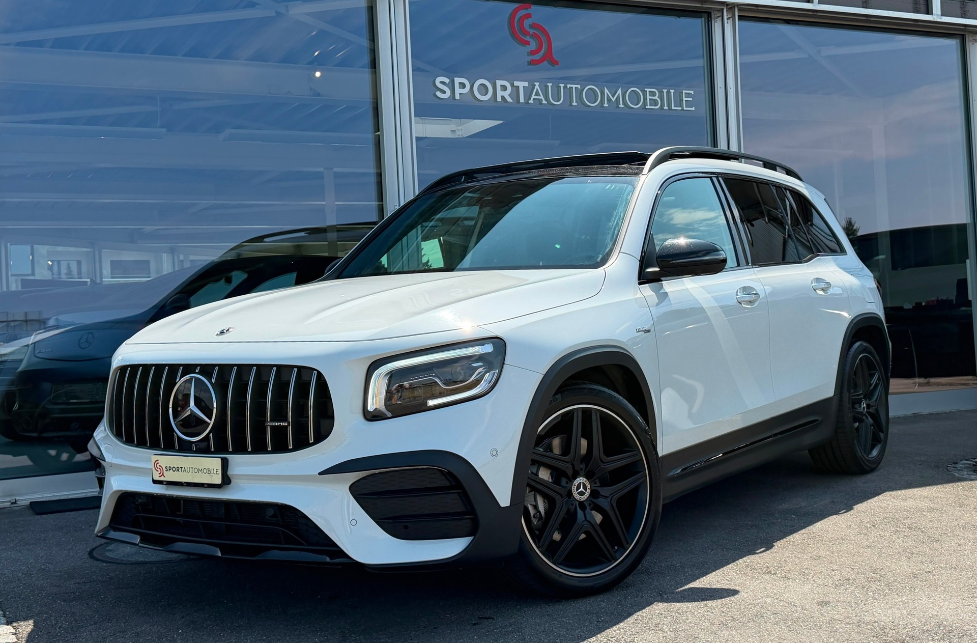MERCEDES-BENZ GLB 35 AMG 4Matic 8G-Tronic