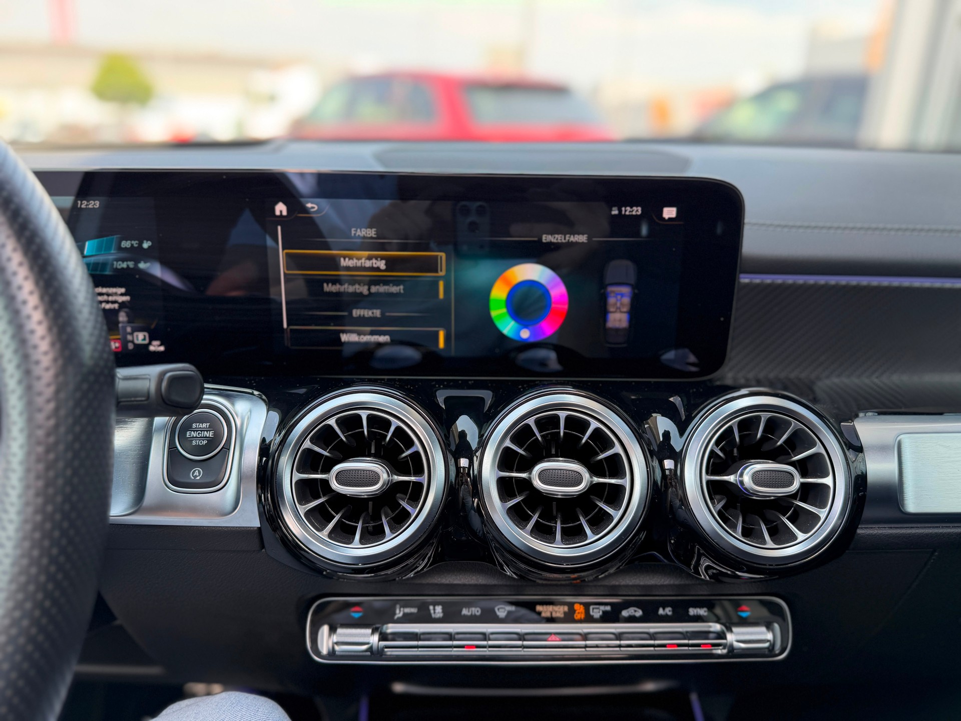 MERCEDES-BENZ GLB 35 AMG 4Matic 8G-Tronic-image-35