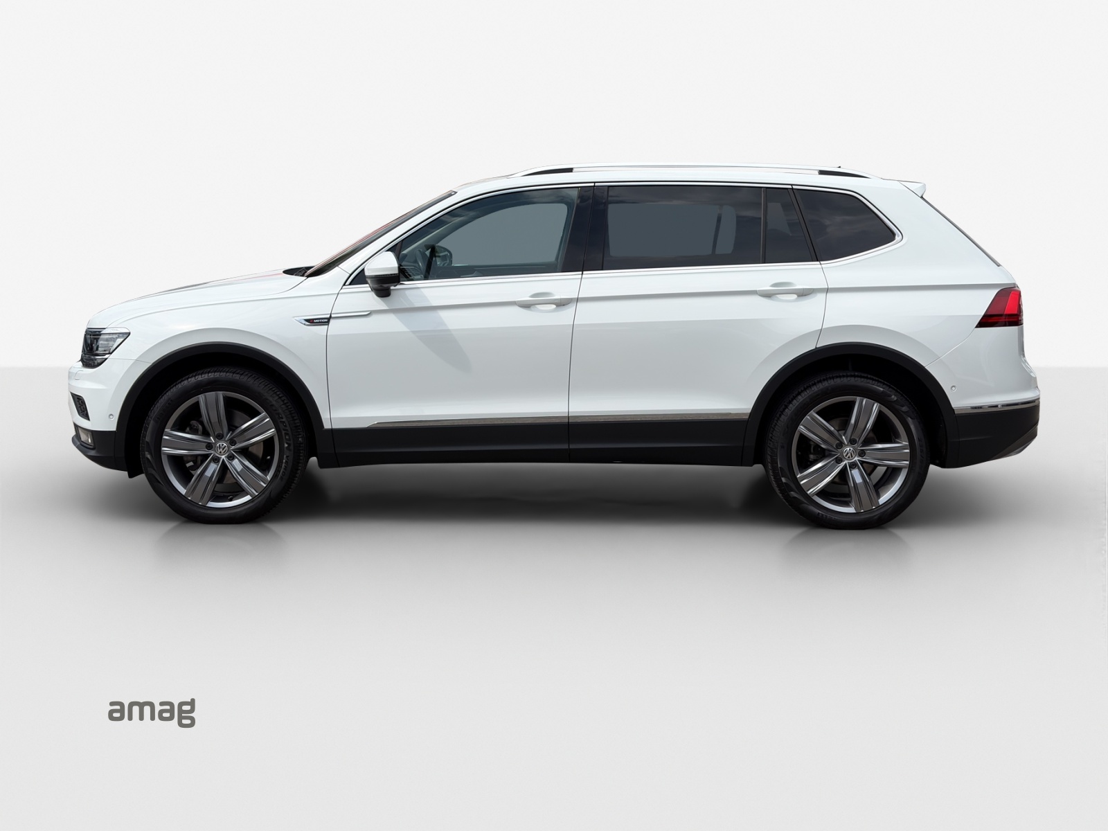 VW Tiguan Allspace 2.0TSI Highline 4Motion DSG-image-1