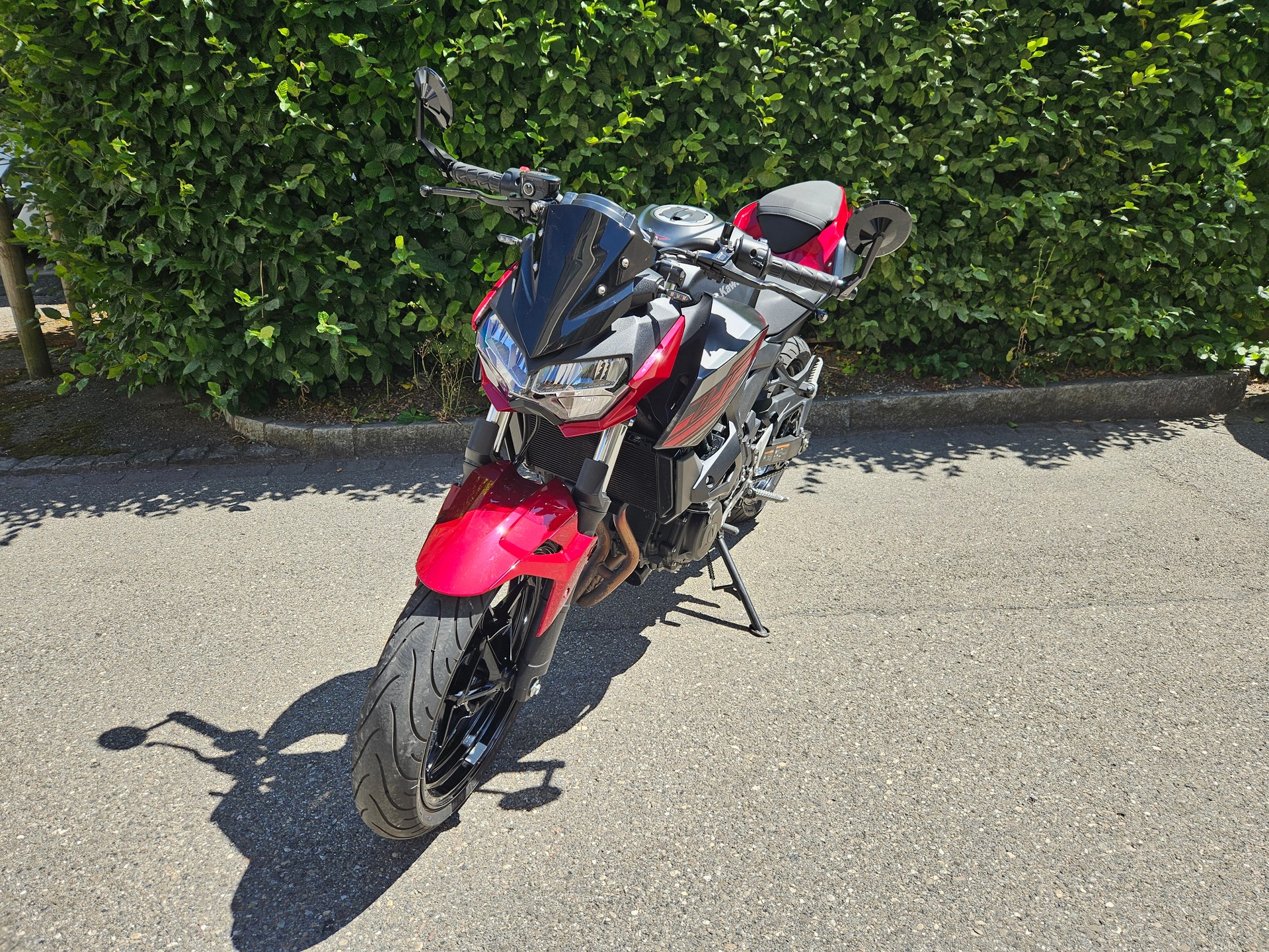 KAWASAKI Z 400 ABS-image-4