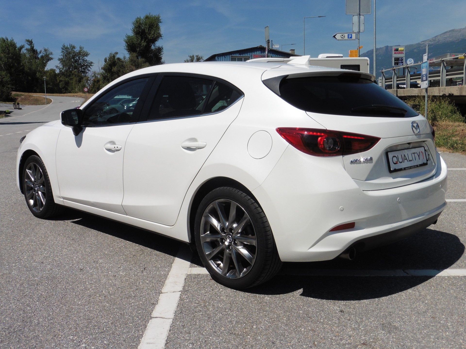MAZDA 3 SKYACTIV-G 120 Revolution Automat-image-7