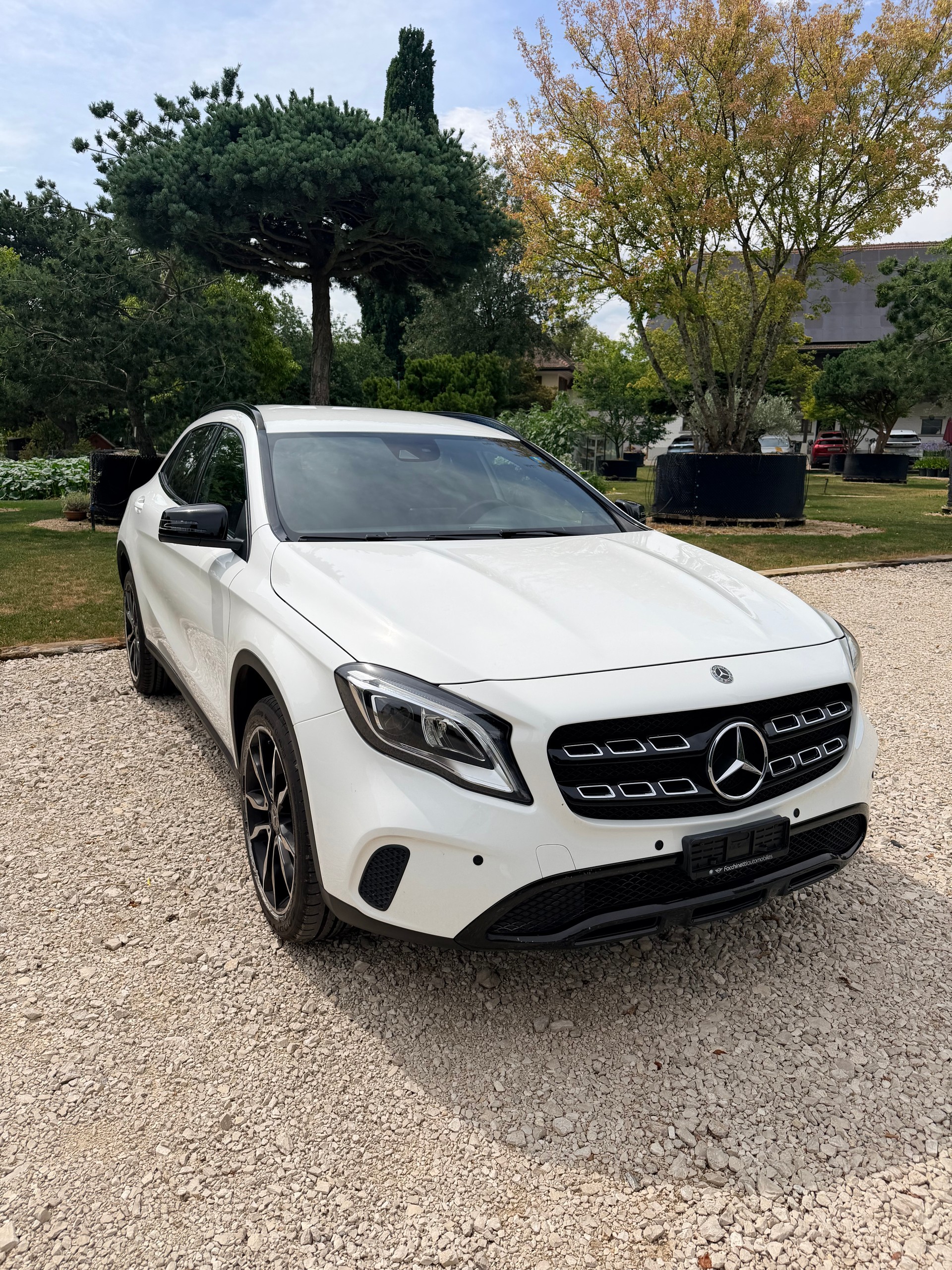 MERCEDES-BENZ GLA 200 AMG Line 7G-DCT-image-0