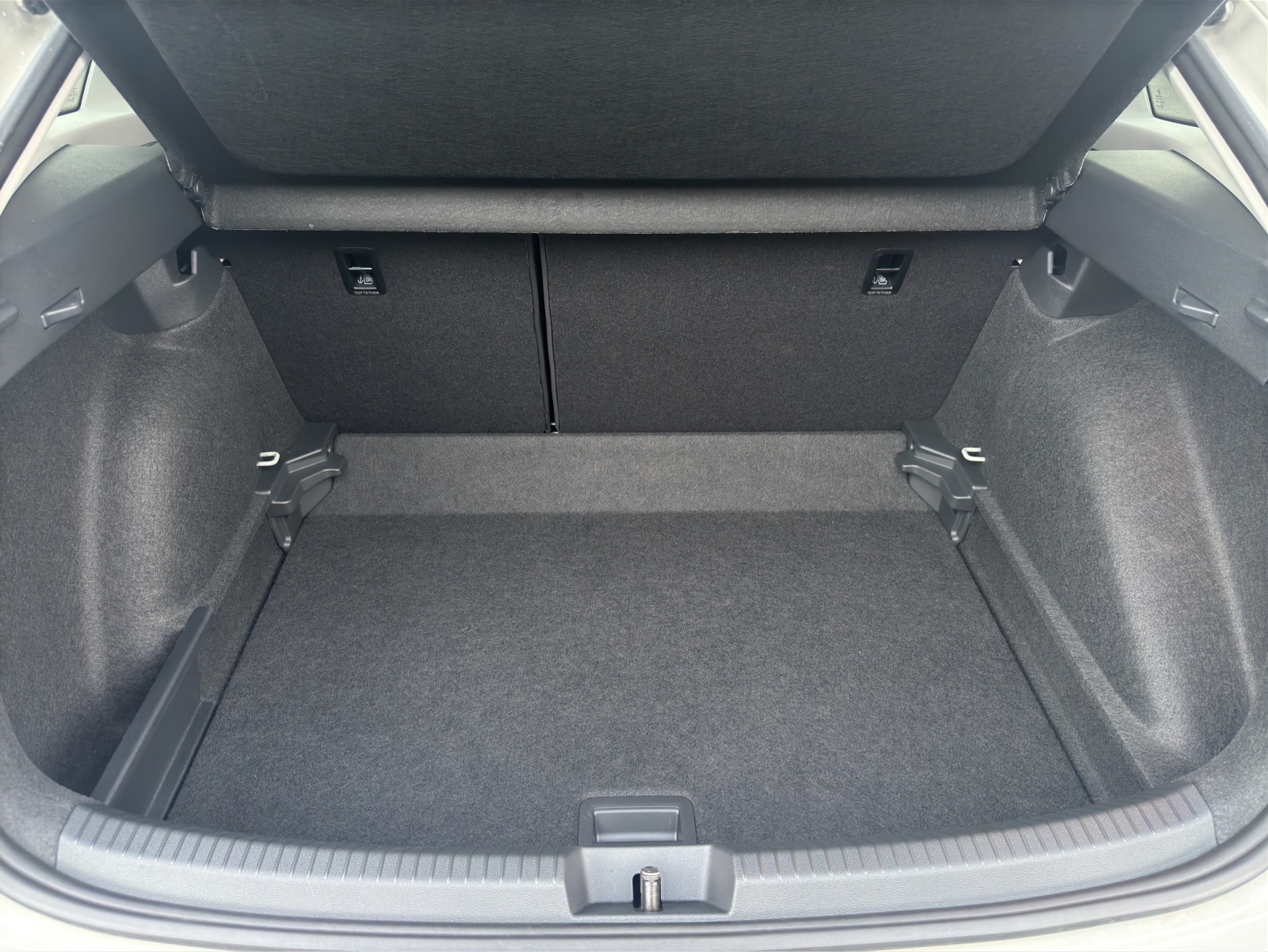 VW Taigo 1.0 TSI Life United DSG-image-12