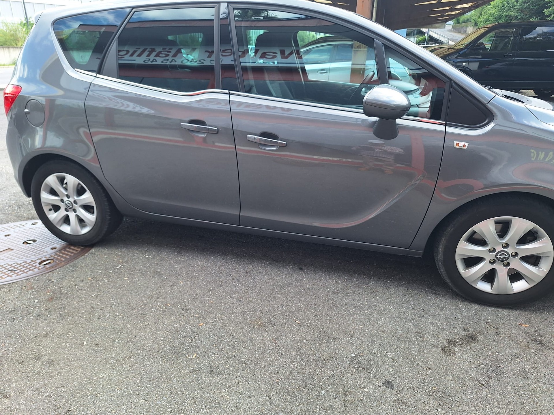 OPEL Meriva 1.4 Turbo Midnight Edition Automatic-image-1