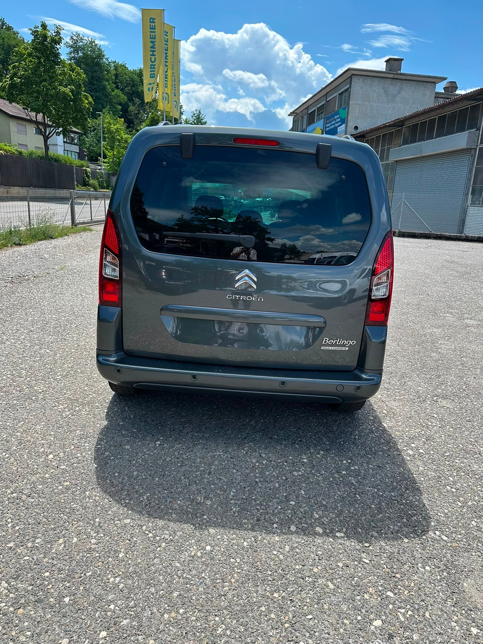 CITROEN Berlingo 1.6 e-HDi Exclusive EGS6-image-4