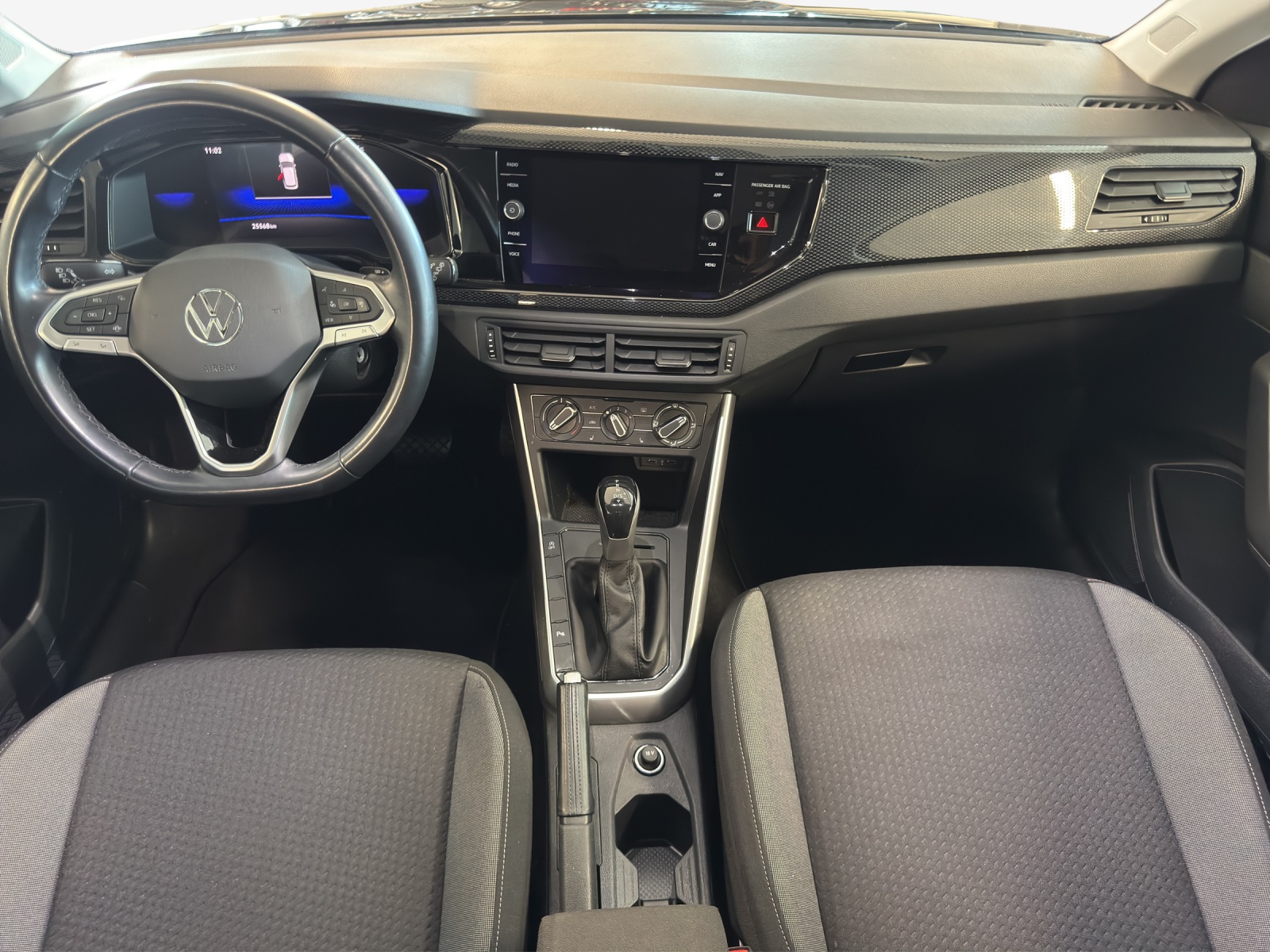 VW Taigo 1.0 TSI Life DSG-image-8