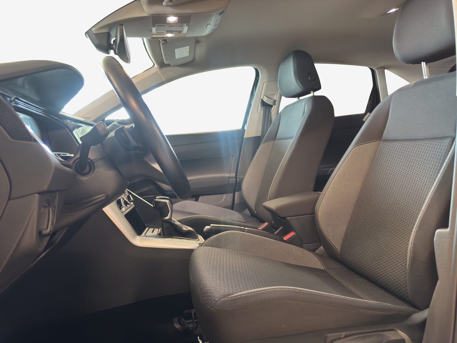 VW Taigo 1.0 TSI Life DSG-image-7