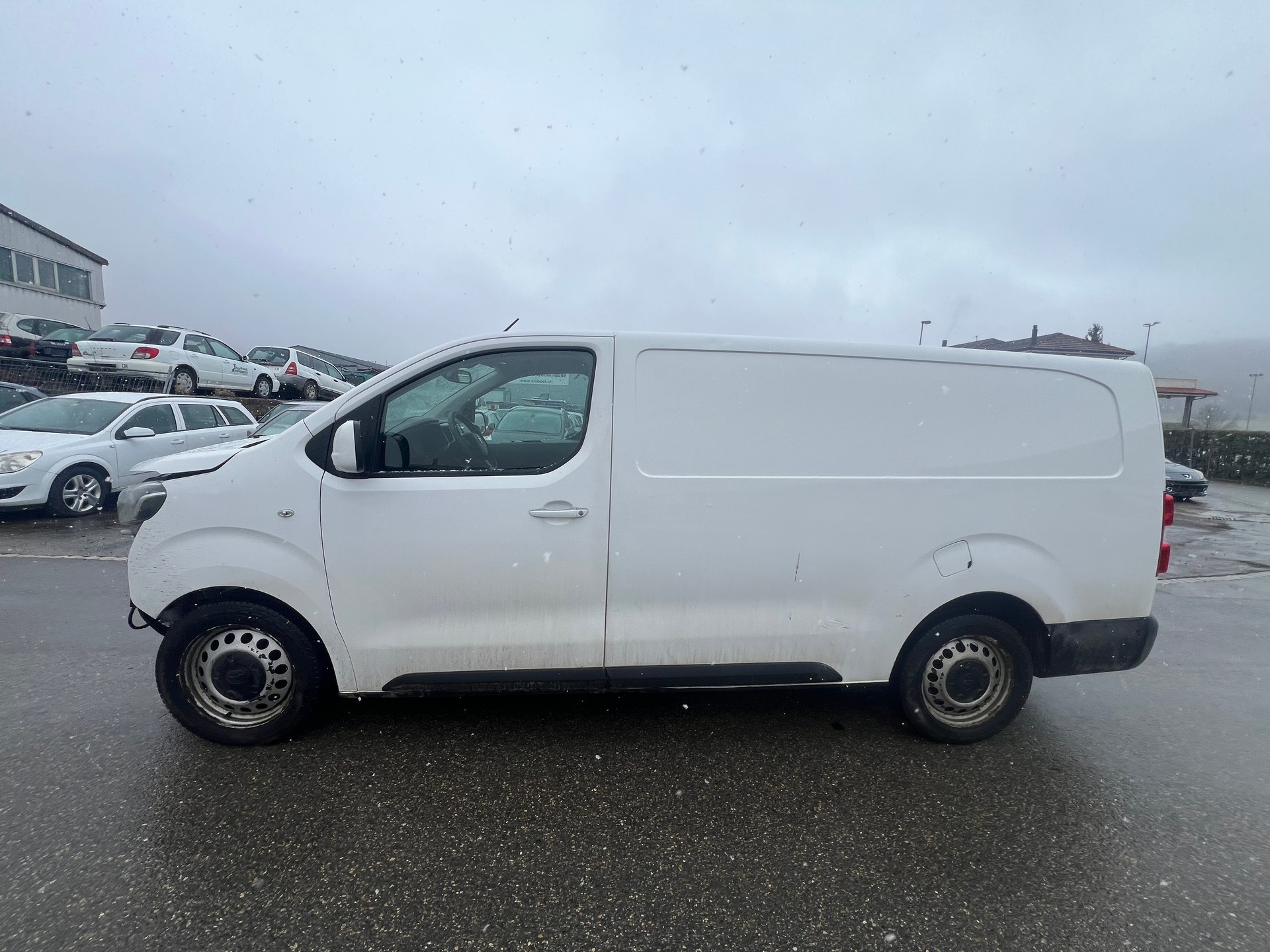 TOYOTA Proace 2.0D Glass Van L2 Luna-image-7