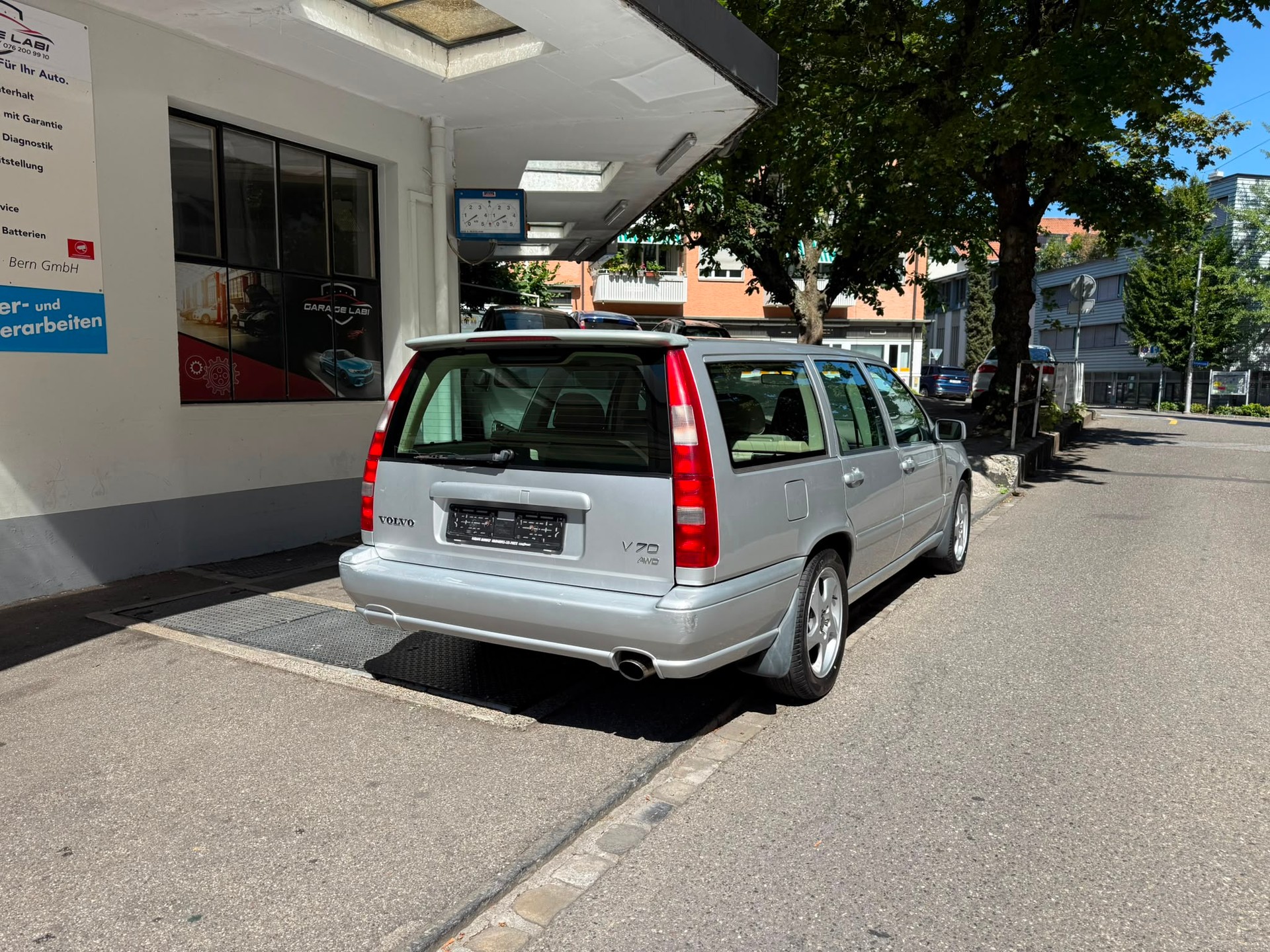 VOLVO V70 2.5 LPT AWD 4x4-image-5