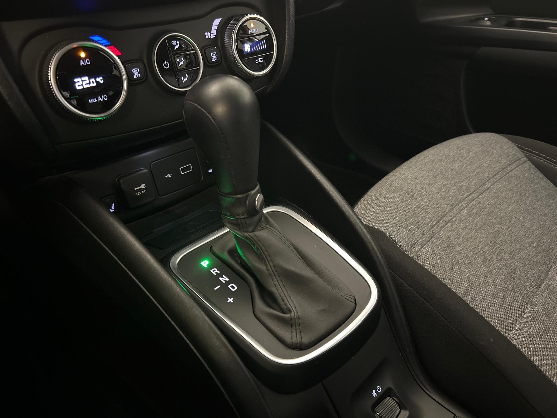 FIAT Tipo 1.5 Hybrid Cross-image-12
