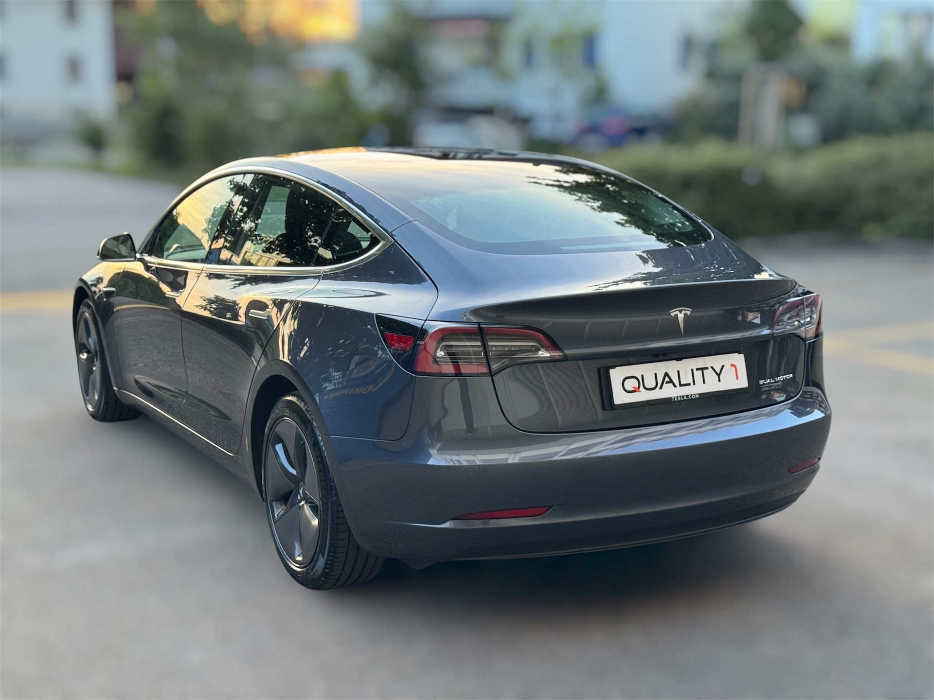 TESLA Model 3 Long Range Dual Motor AWD-image-6