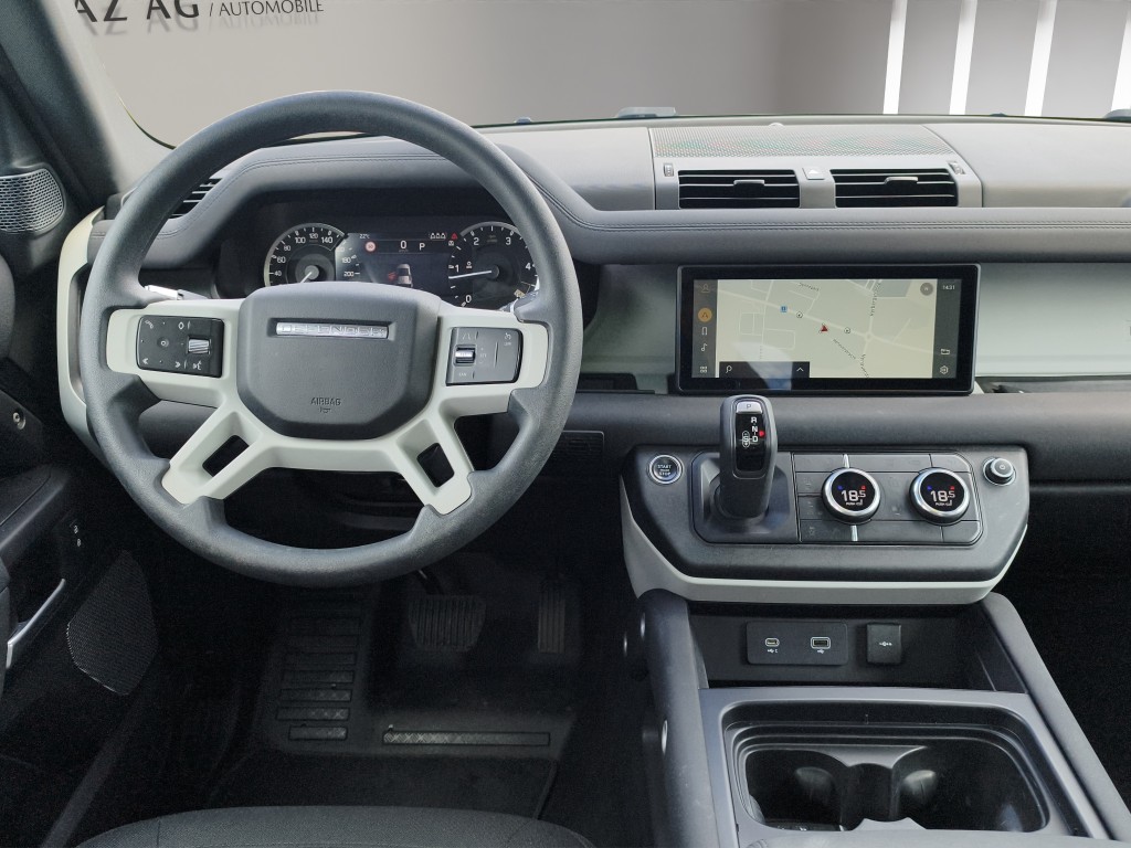 LAND ROVER Defender 110 2.0 SD4-image-10