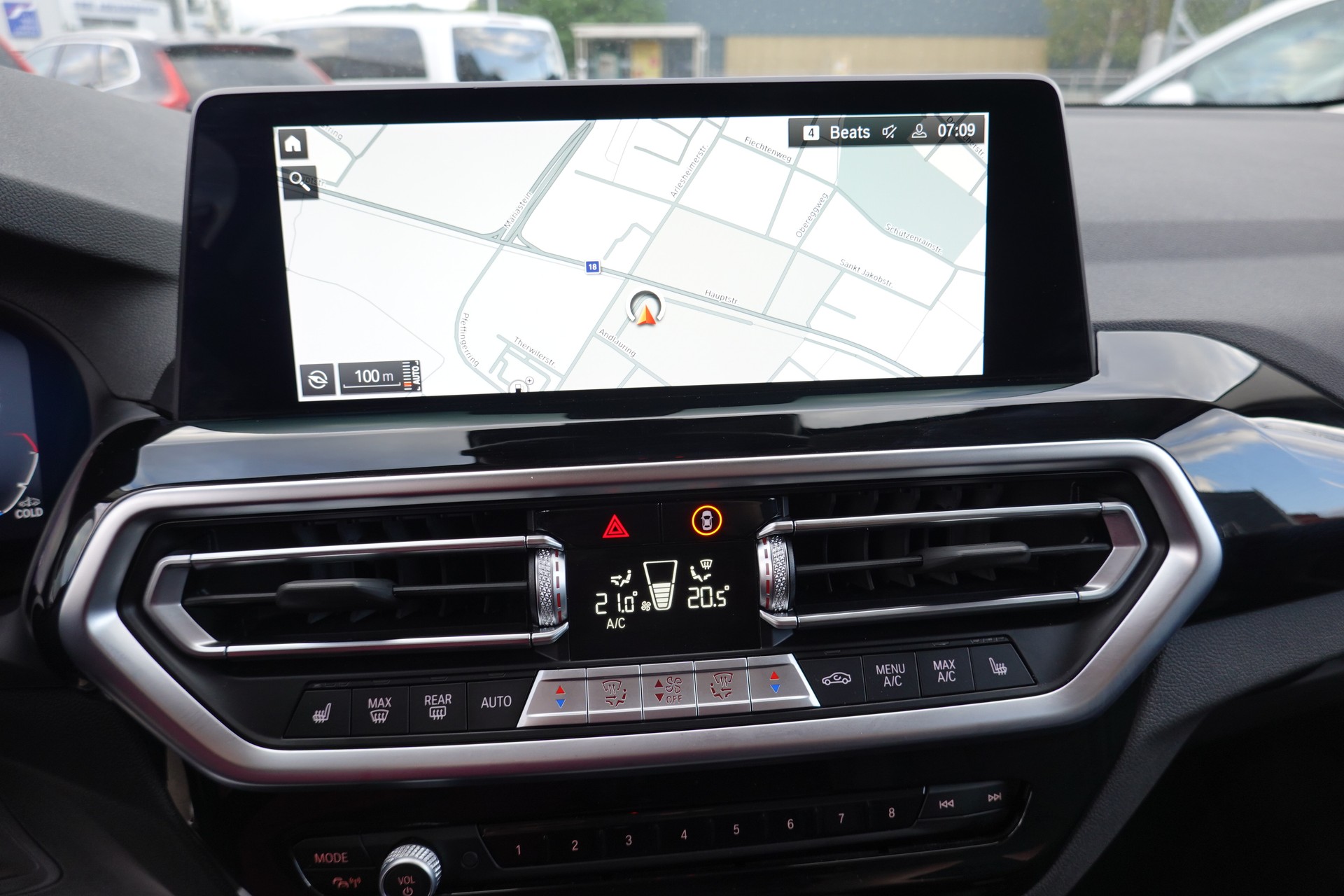 BMW X3 XDRIVE - 48V - 20D - 190 PS-image-11
