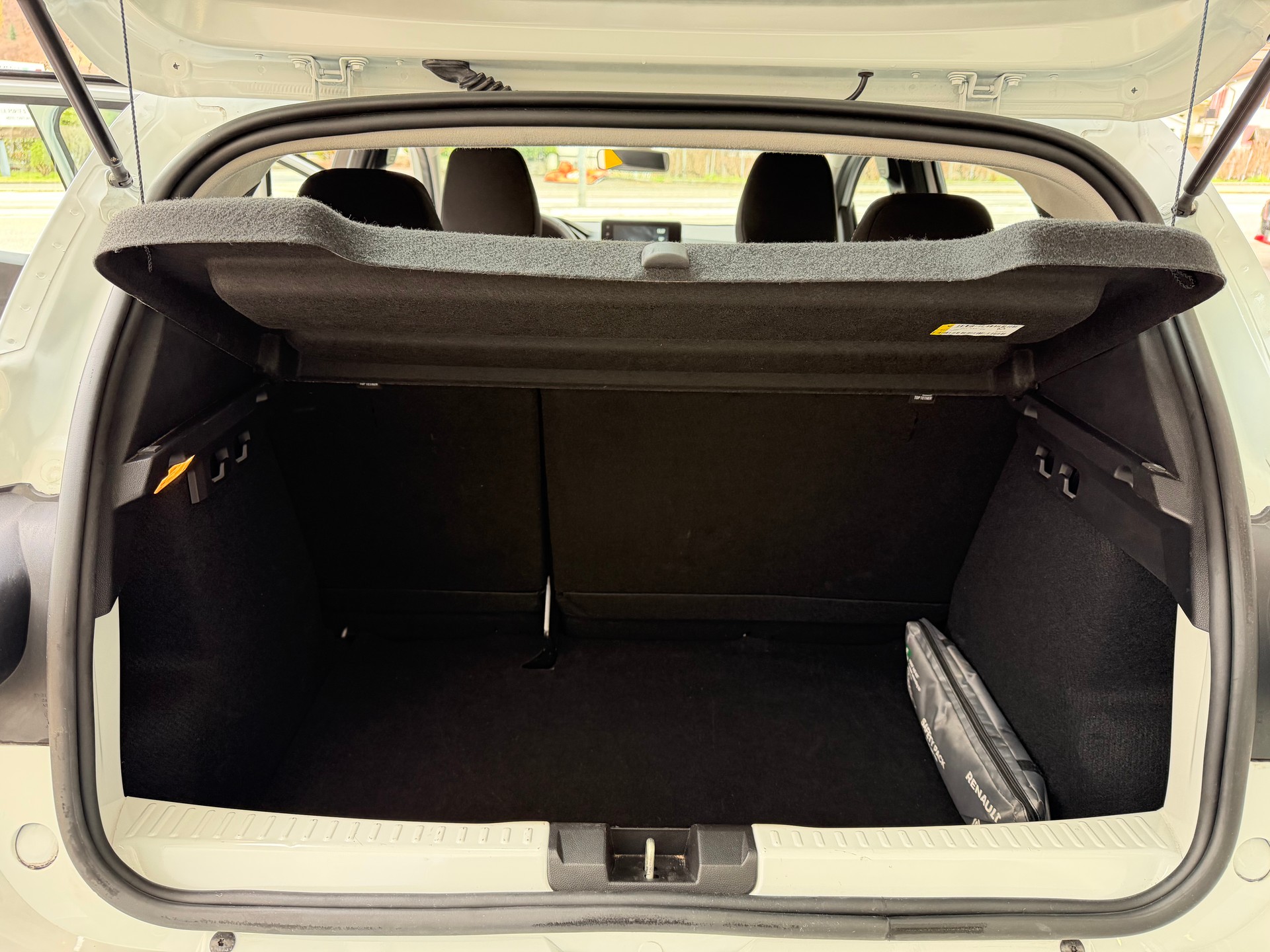 DACIA Sandero TCe 90 Expression-image-8