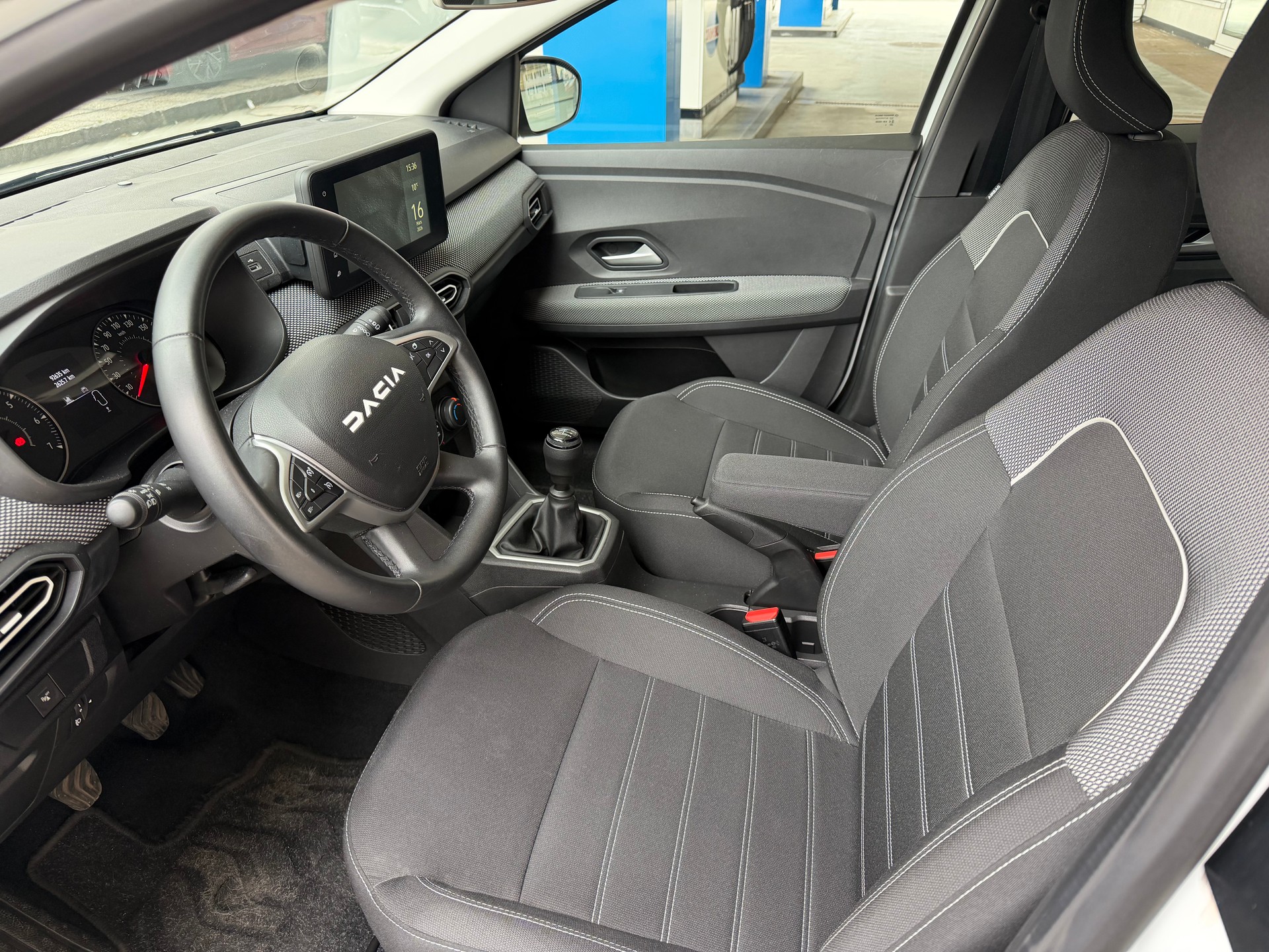 DACIA Sandero TCe 90 Expression-image-5