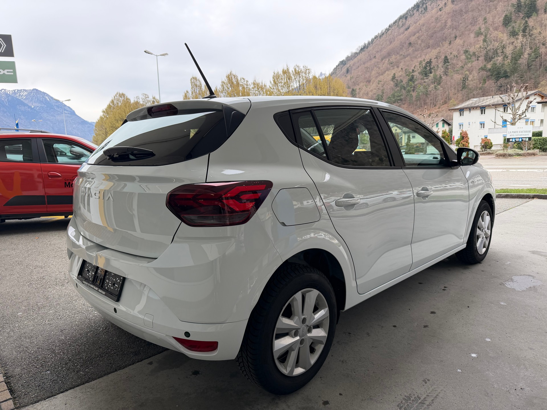 DACIA Sandero TCe 90 Expression-image-2