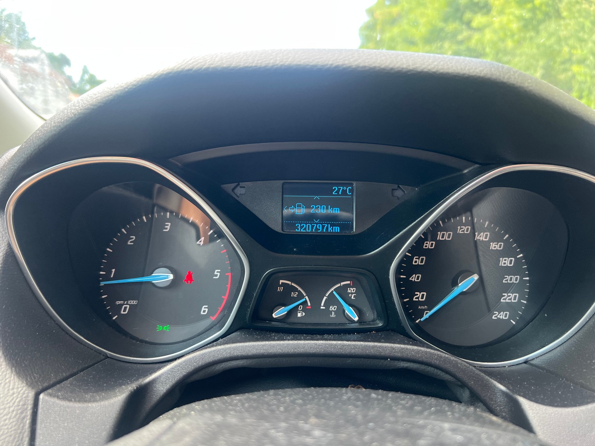 FORD Focus 1.6 TDCi Trend-image-12