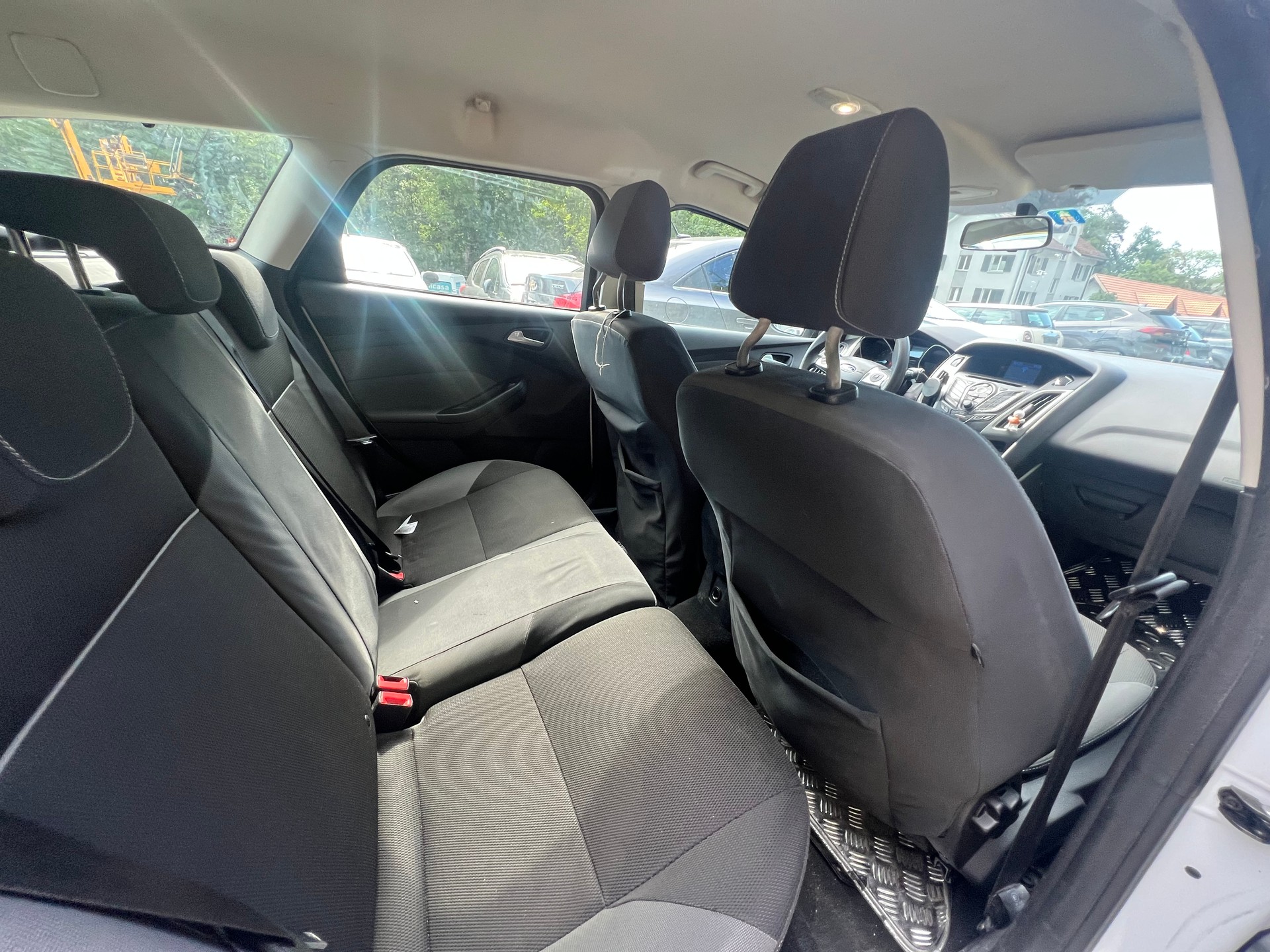FORD Focus 1.6 TDCi Trend-image-11