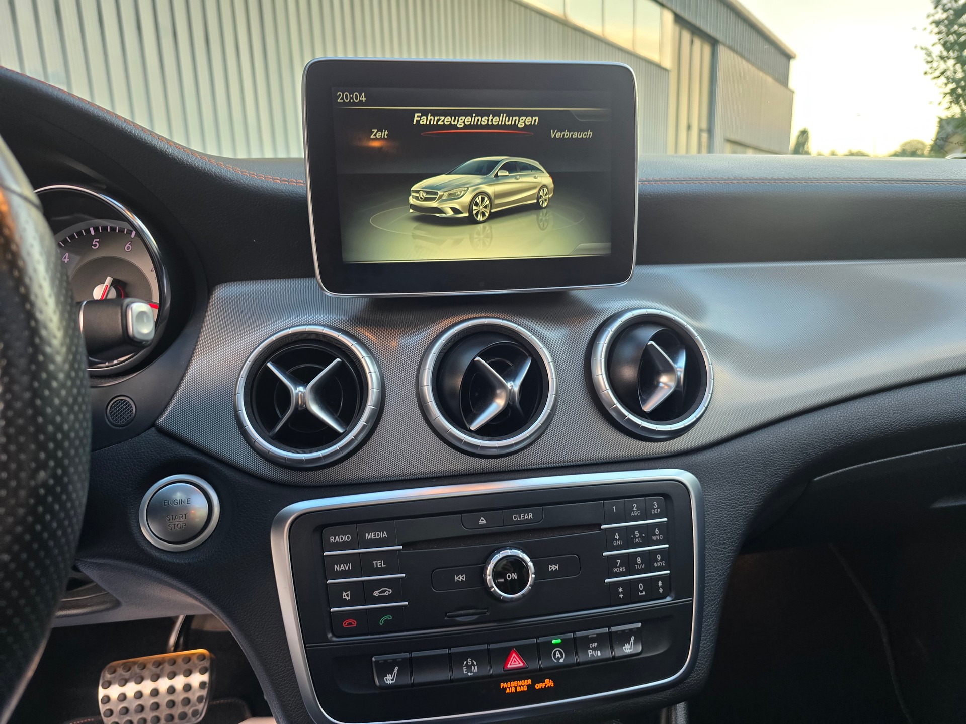 MERCEDES-BENZ CLA Shooting Brake 250 AMG Line 7G-DCT 4Matic-image-20