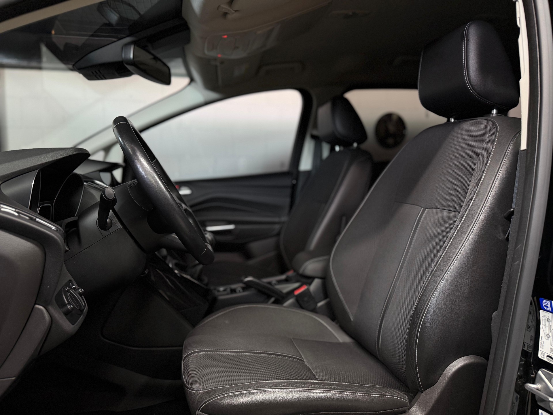 FORD GrC-Max 1.0 SCTi Titanium X | 1. Hand | CH-Auto | 7 Plätze |-image-11