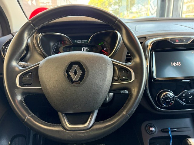 RENAULT Captur 1.2 T 16V Privilège EDC-image-4
