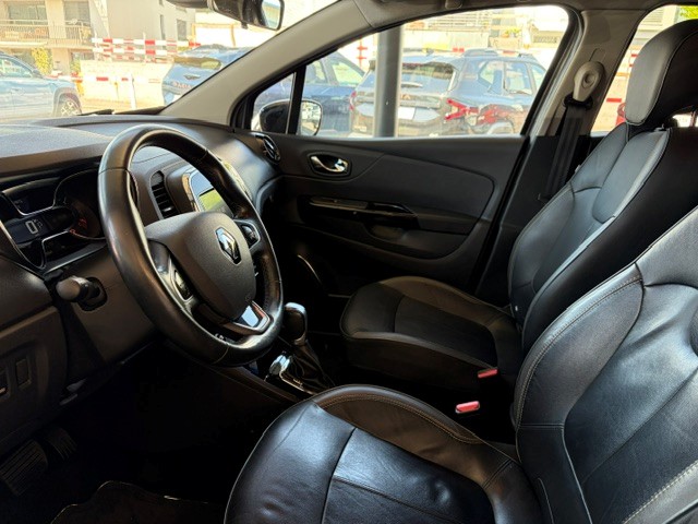RENAULT Captur 1.2 T 16V Privilège EDC-image-7