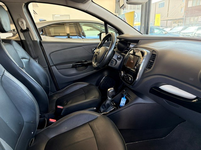 RENAULT Captur 1.2 T 16V Privilège EDC-image-6