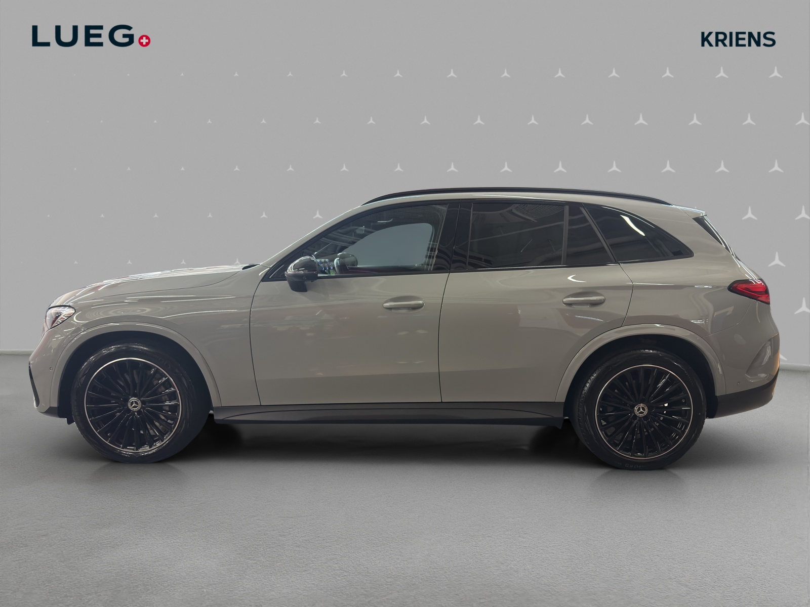 MERCEDES-BENZ GLC 200 4M - AMG / 360 Grad Kamera / DISTRONIC / AHK-image-1