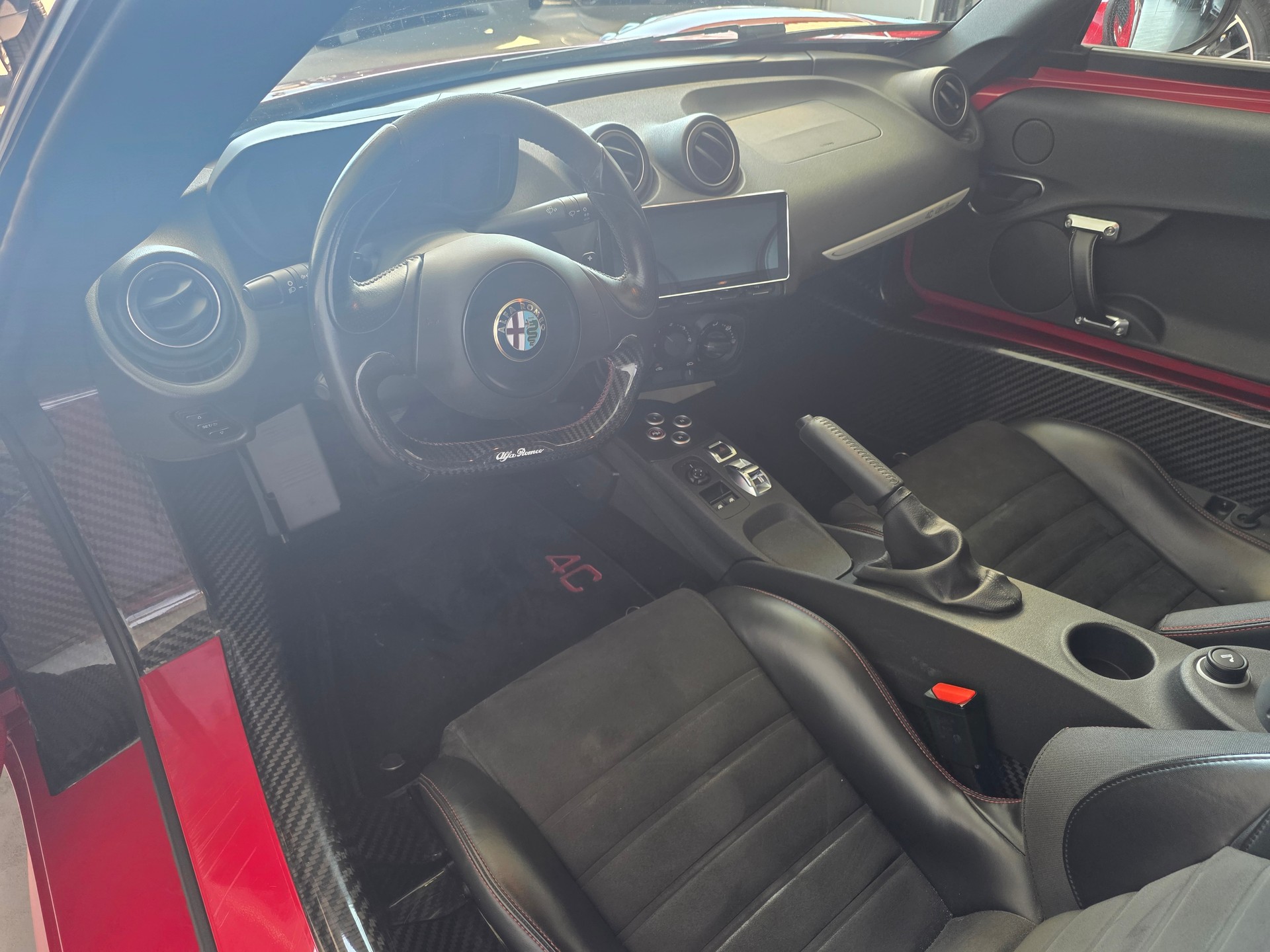 ALFA ROMEO 4C 1750 TBi TCT-image-14